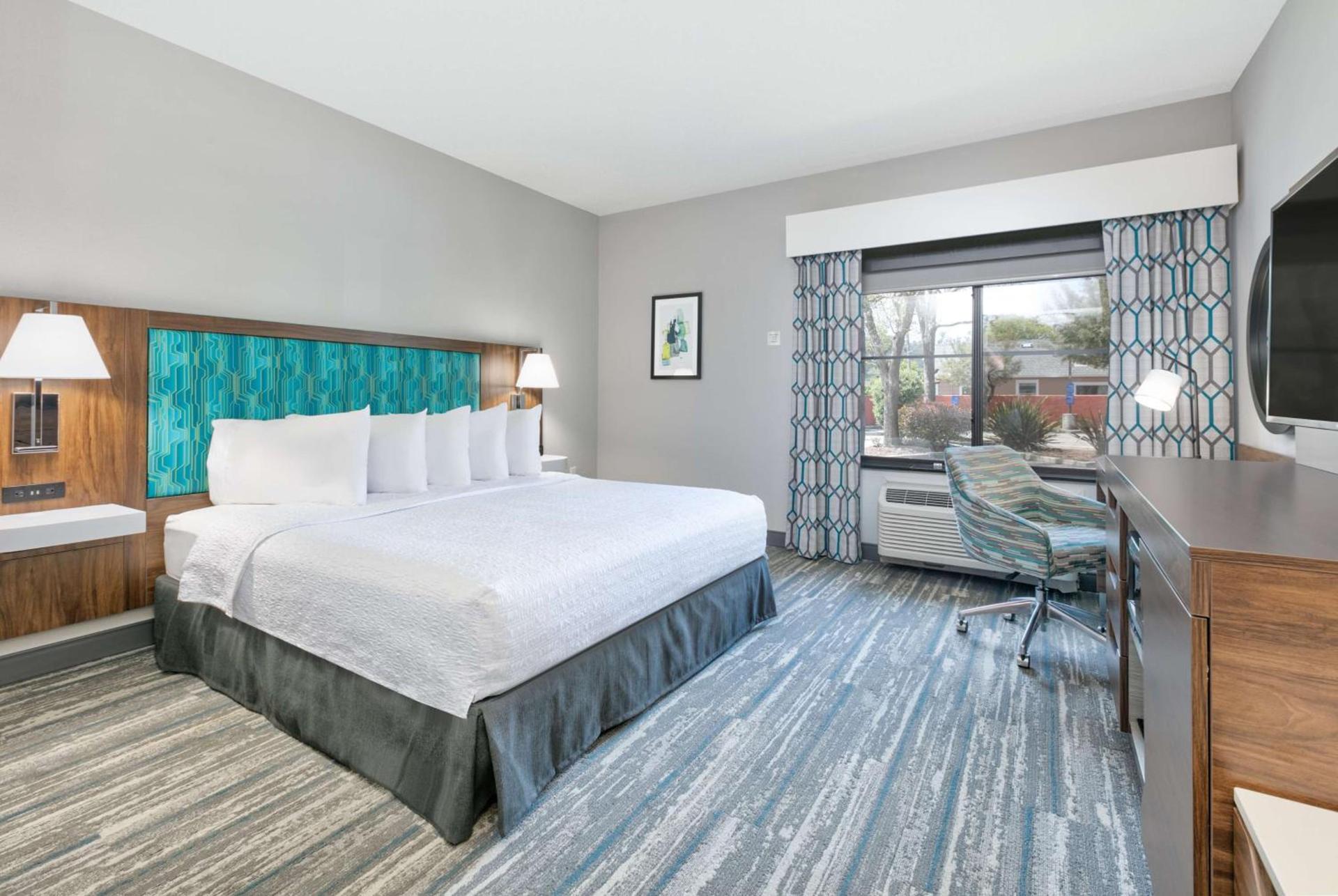 Hampton Inn Santa Cruz photo 21