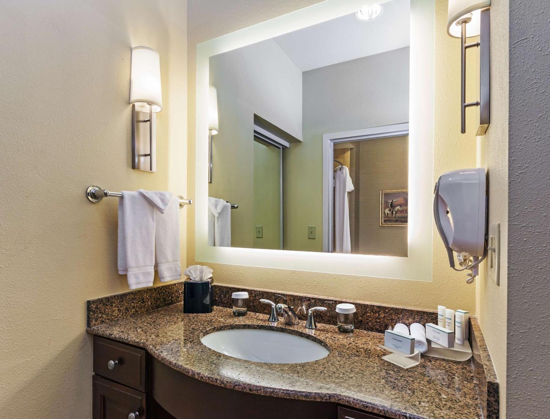 Homewood Suites Wichita Falls photo 28