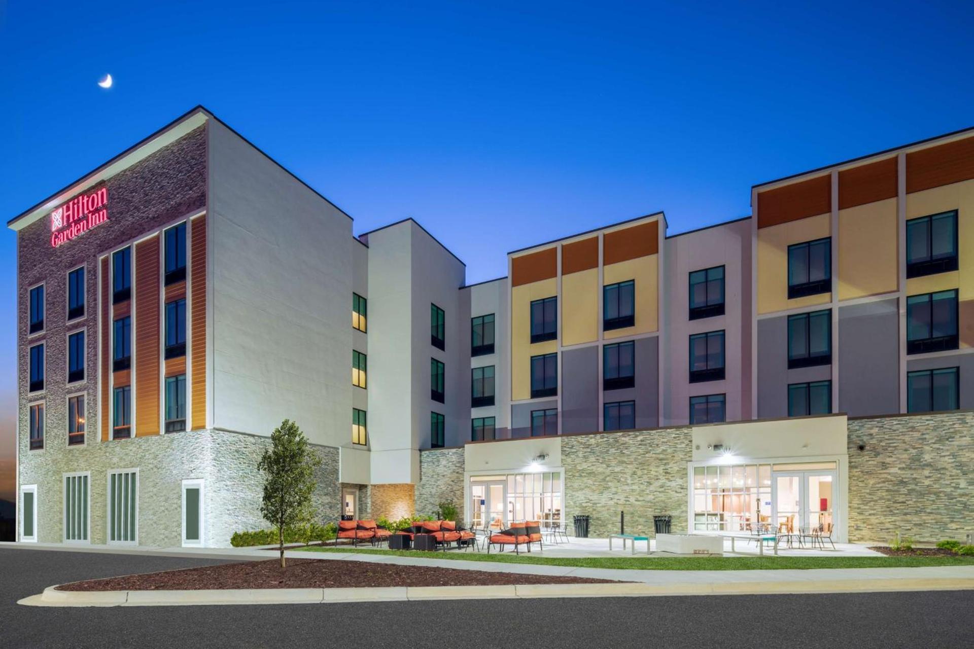Hilton Garden Inn Brunswick photo 1