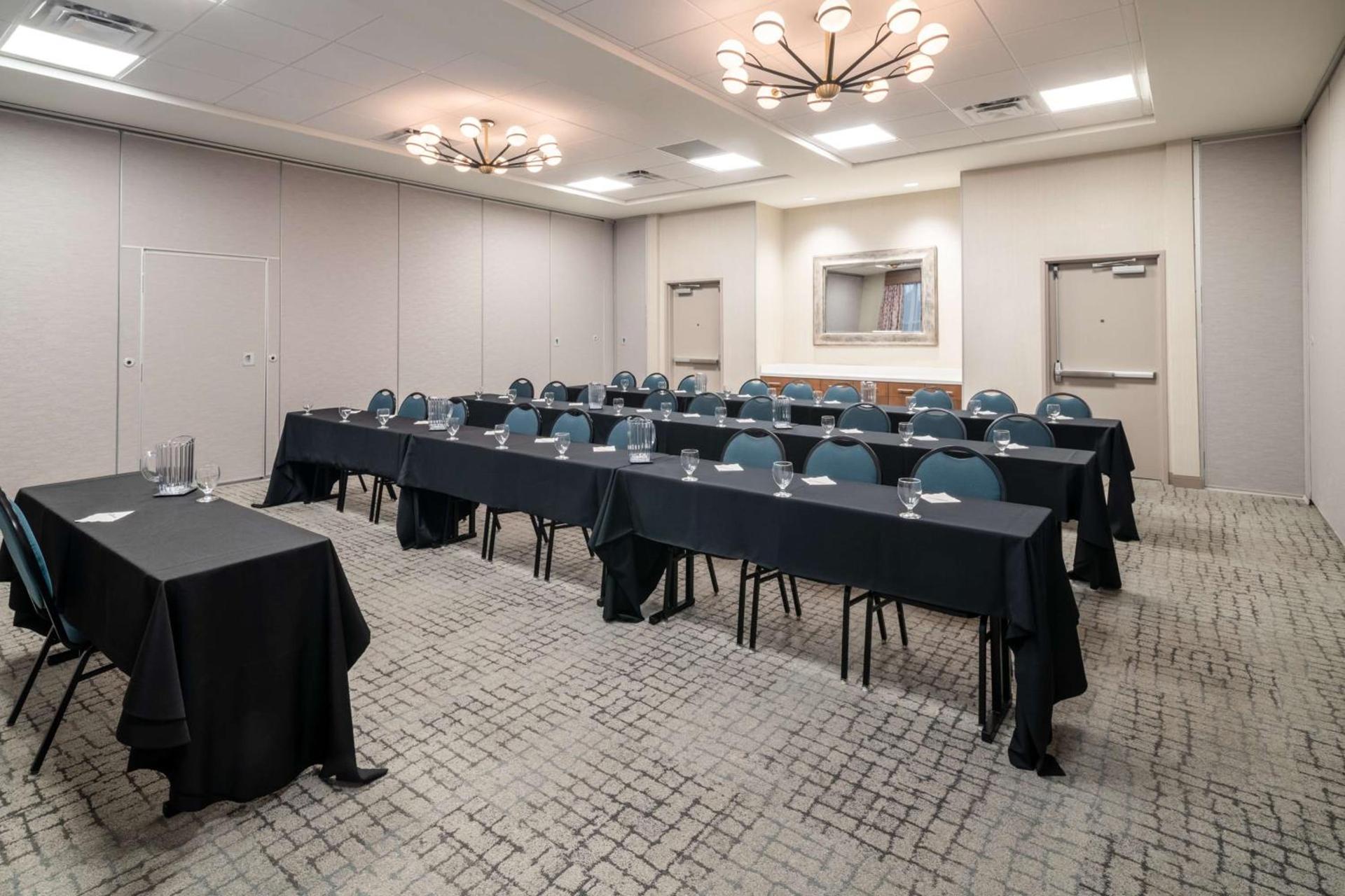 Hilton Garden Inn Brunswick photo 19