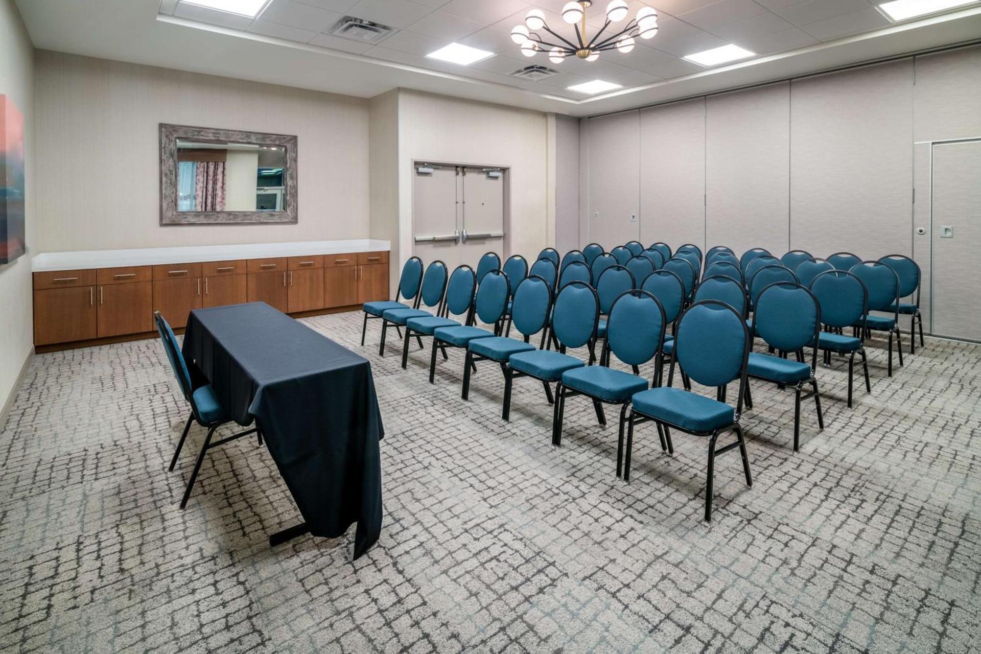 Hilton Garden Inn Brunswick photo 21