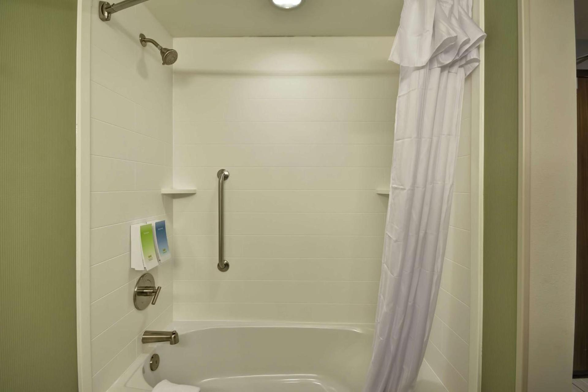 Home2 Suites By Hilton St. Simons Island photo 39