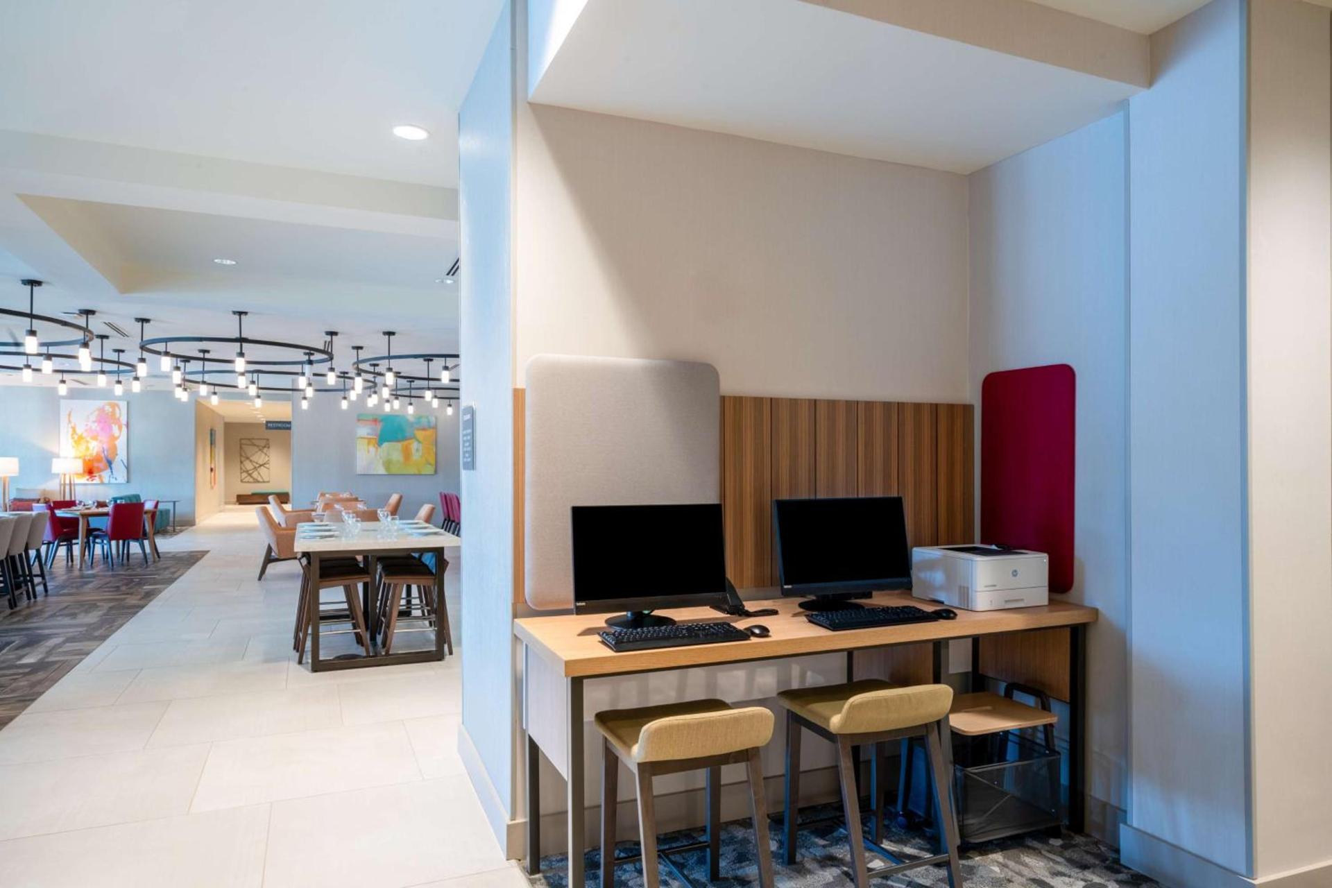 Hilton Garden Inn Brunswick photo 34