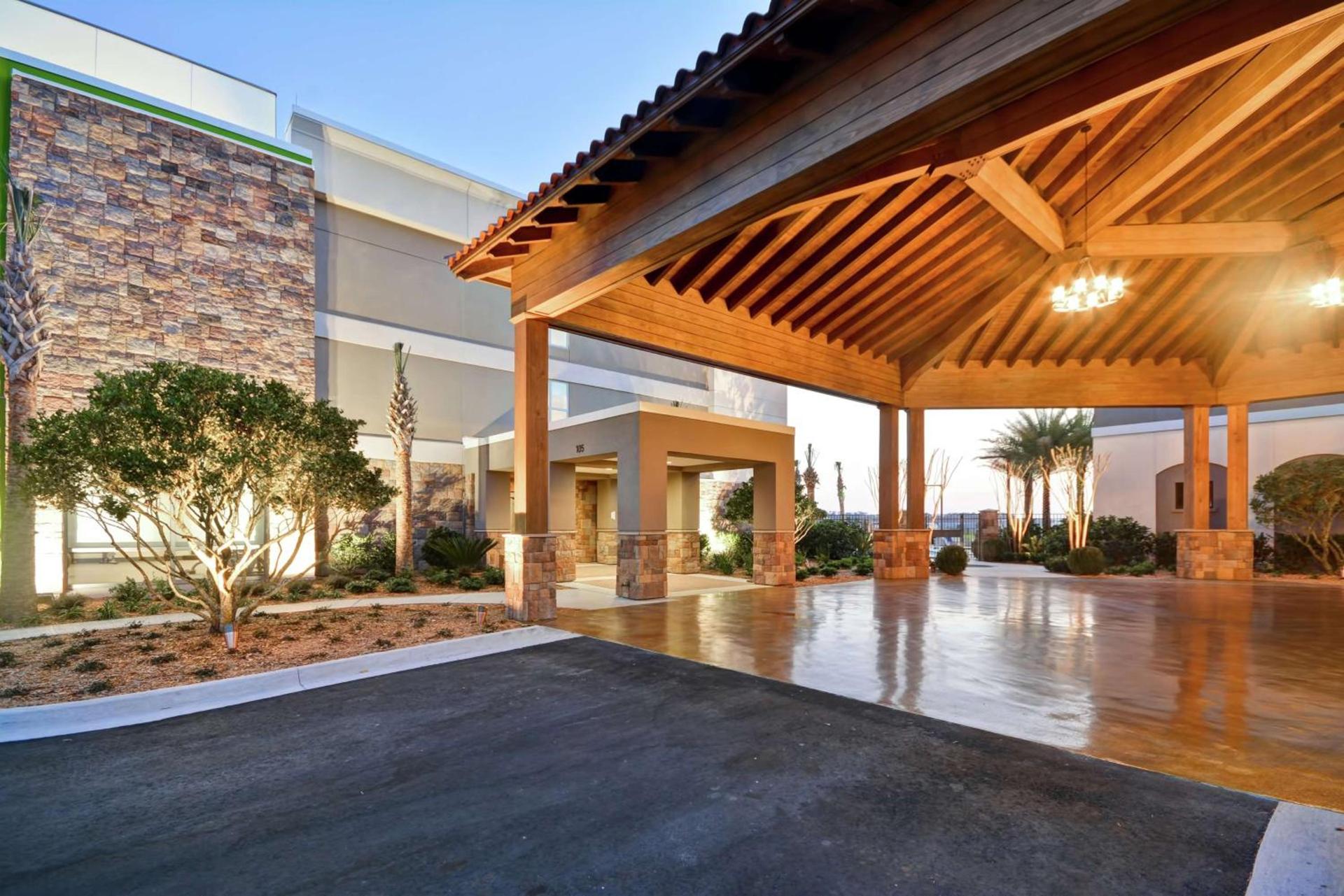 Home2 Suites By Hilton St. Simons Island photo 45