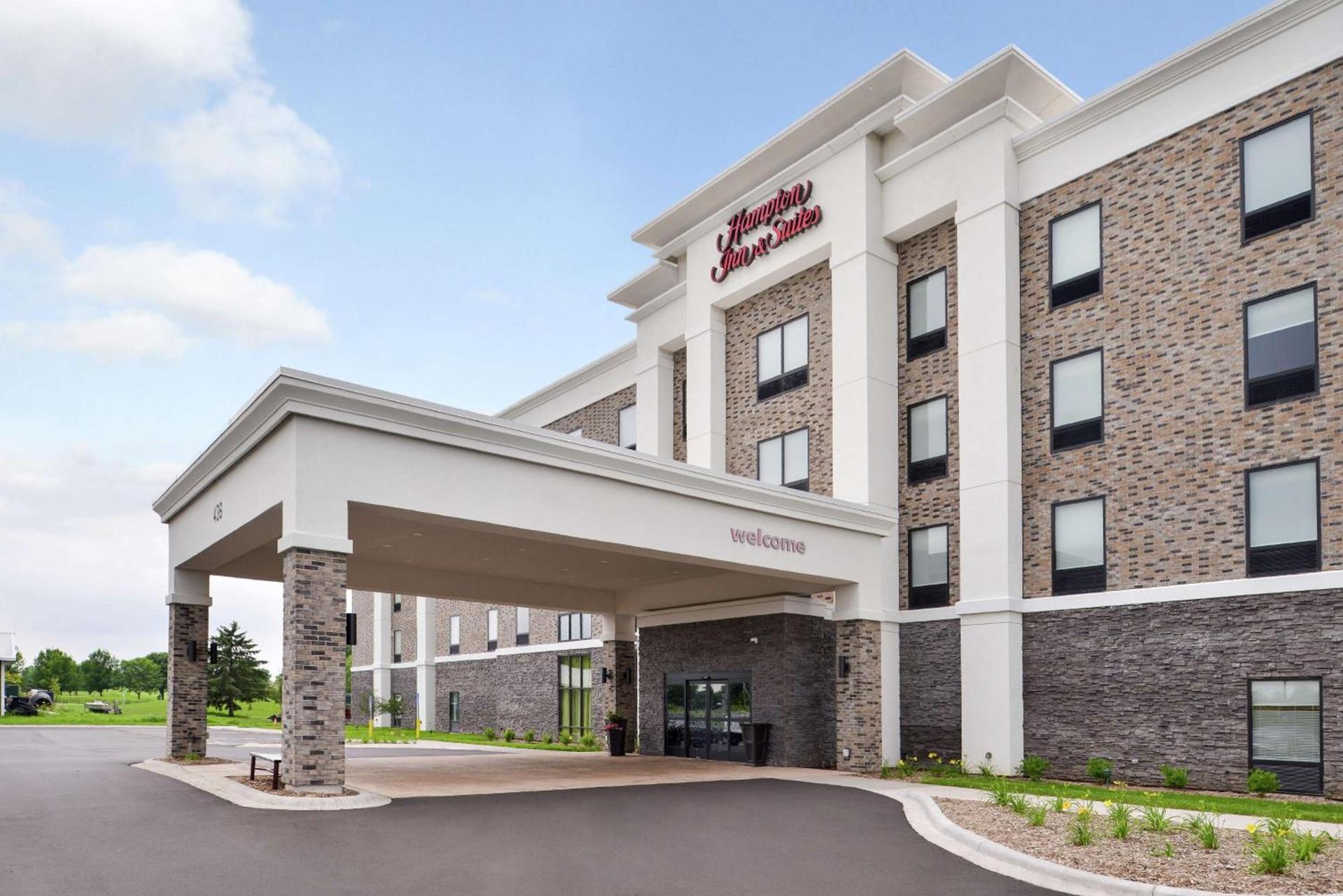 Hampton Inn & Suites Saint Paul Oakdale Woodbury — hotel in Woodbury