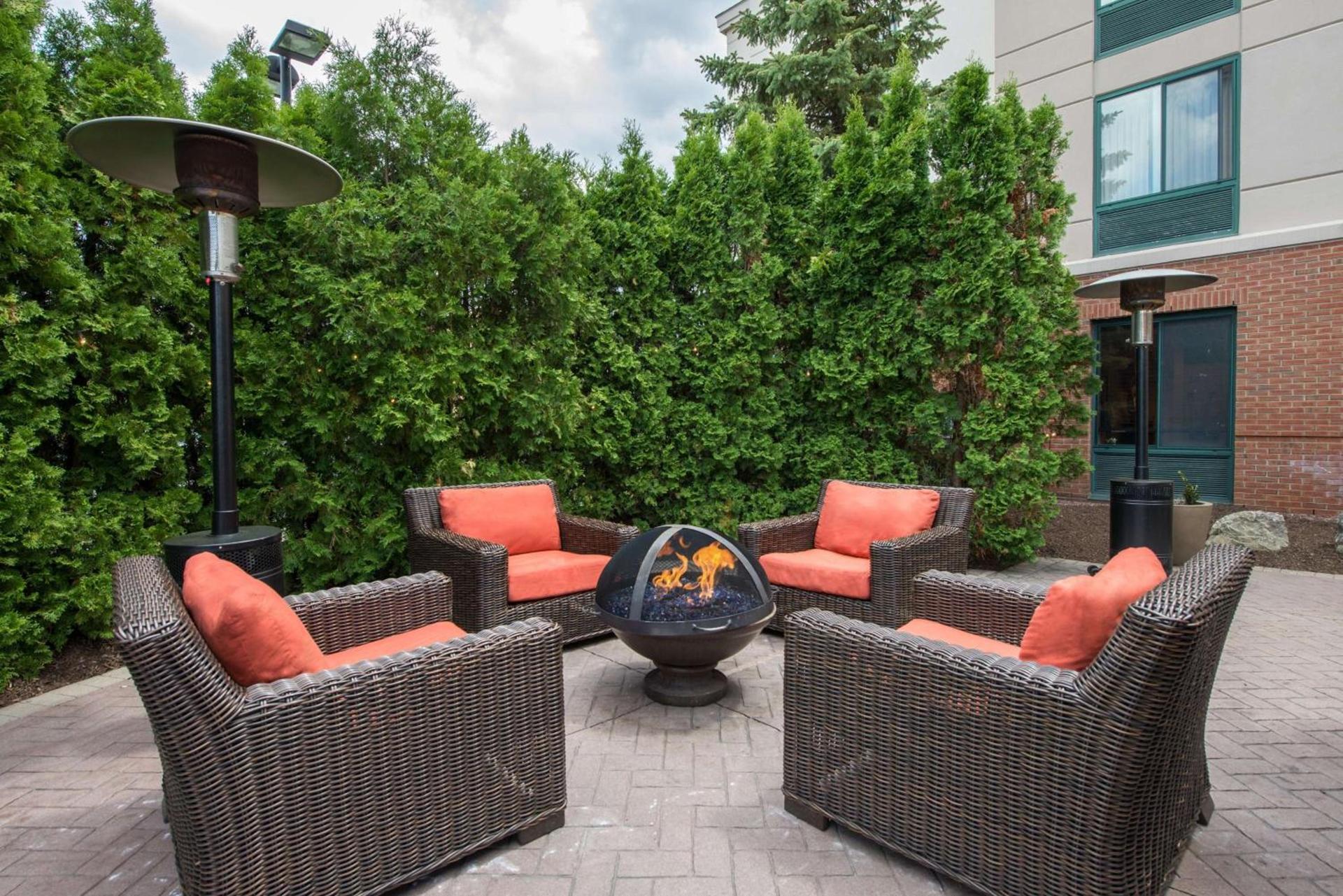 Hilton Garden Inn Fishkill photo 9