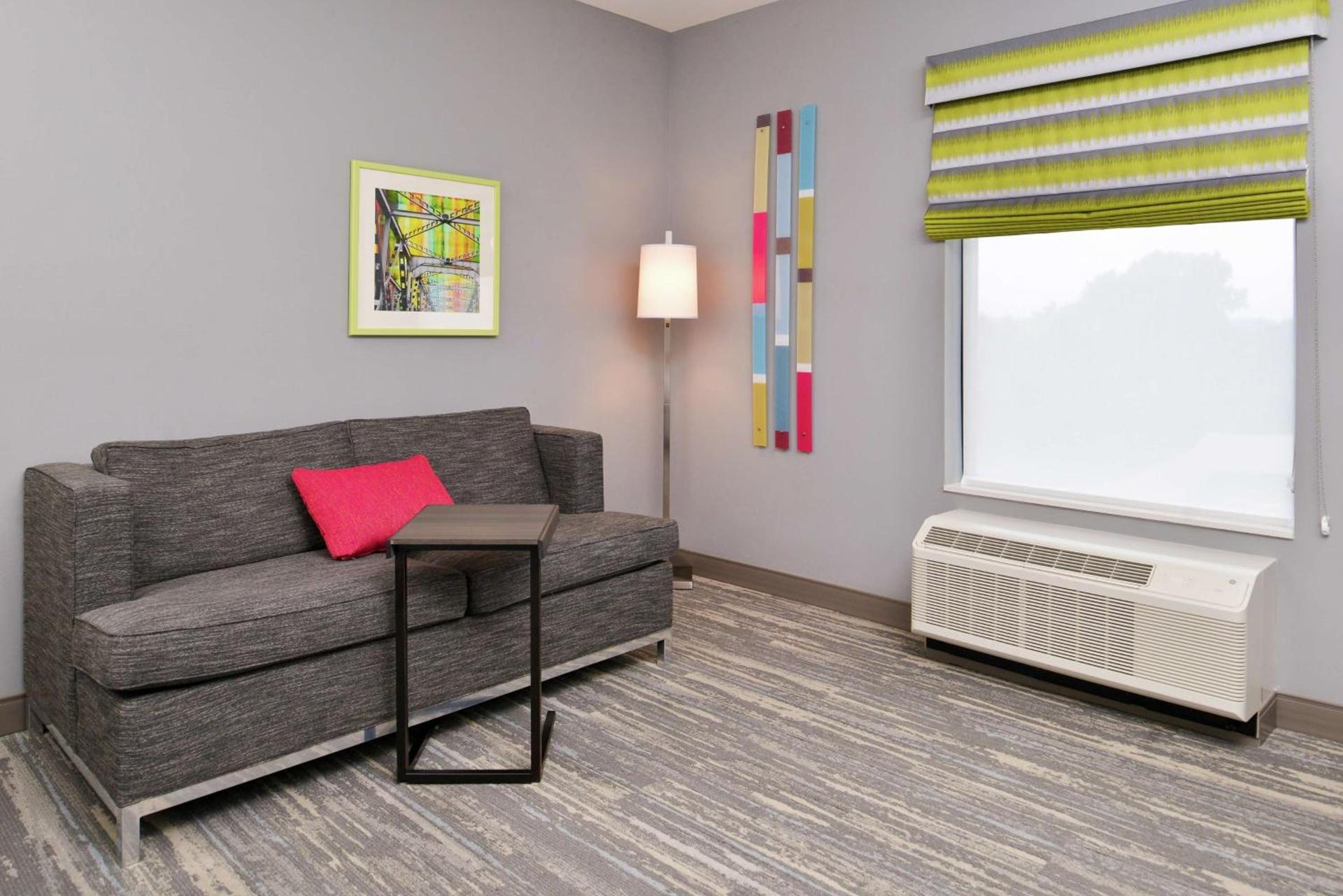 Hampton Inn & Suites Saint Paul Oakdale Woodbury photo 23