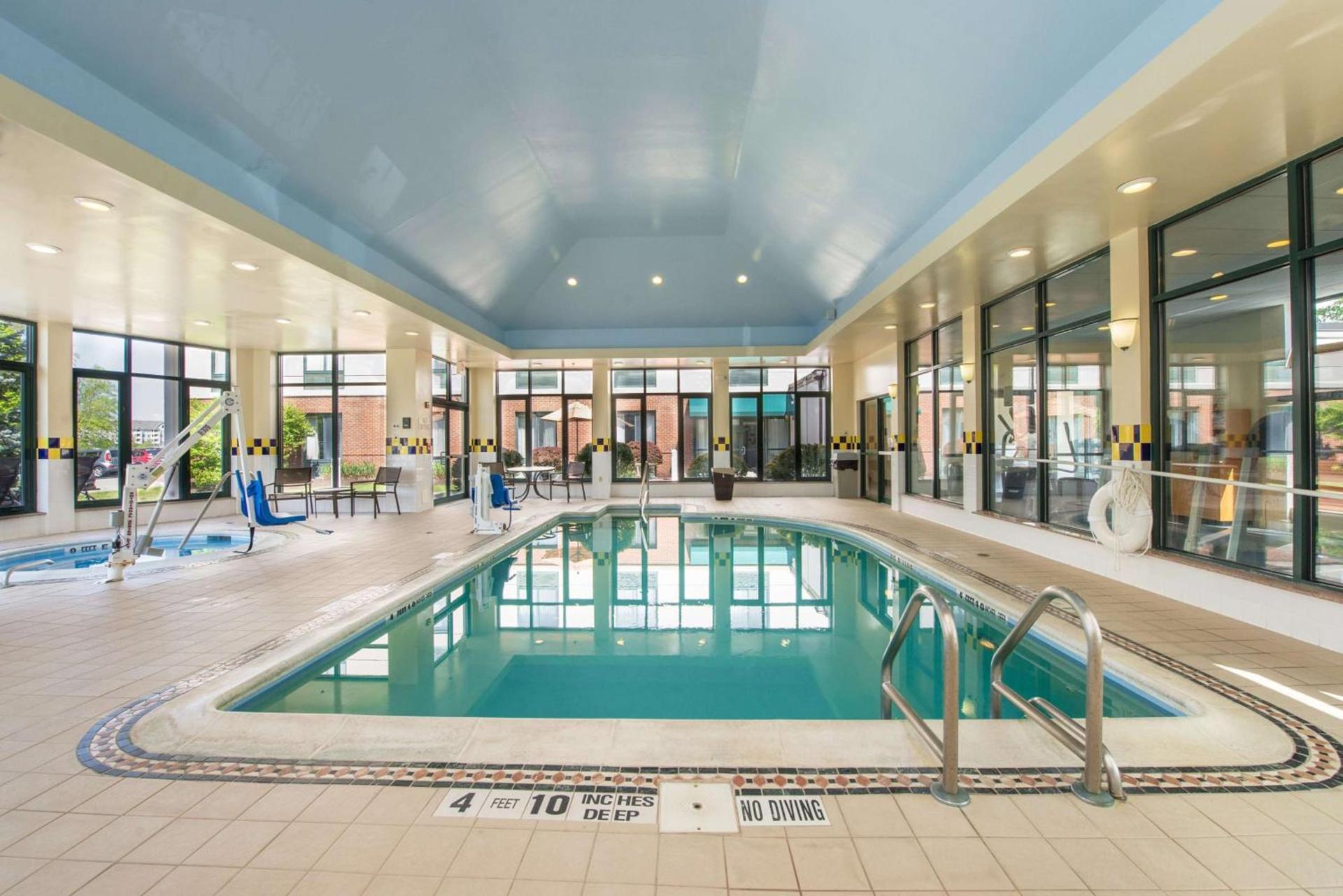 Hilton Garden Inn Fishkill photo 2