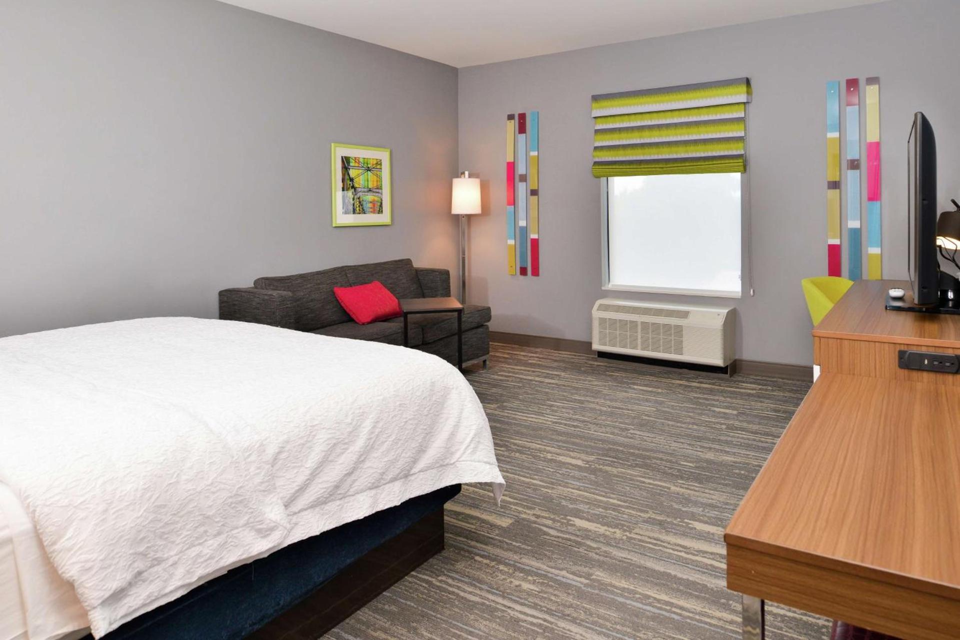 Hampton Inn & Suites Saint Paul Oakdale Woodbury photo 31