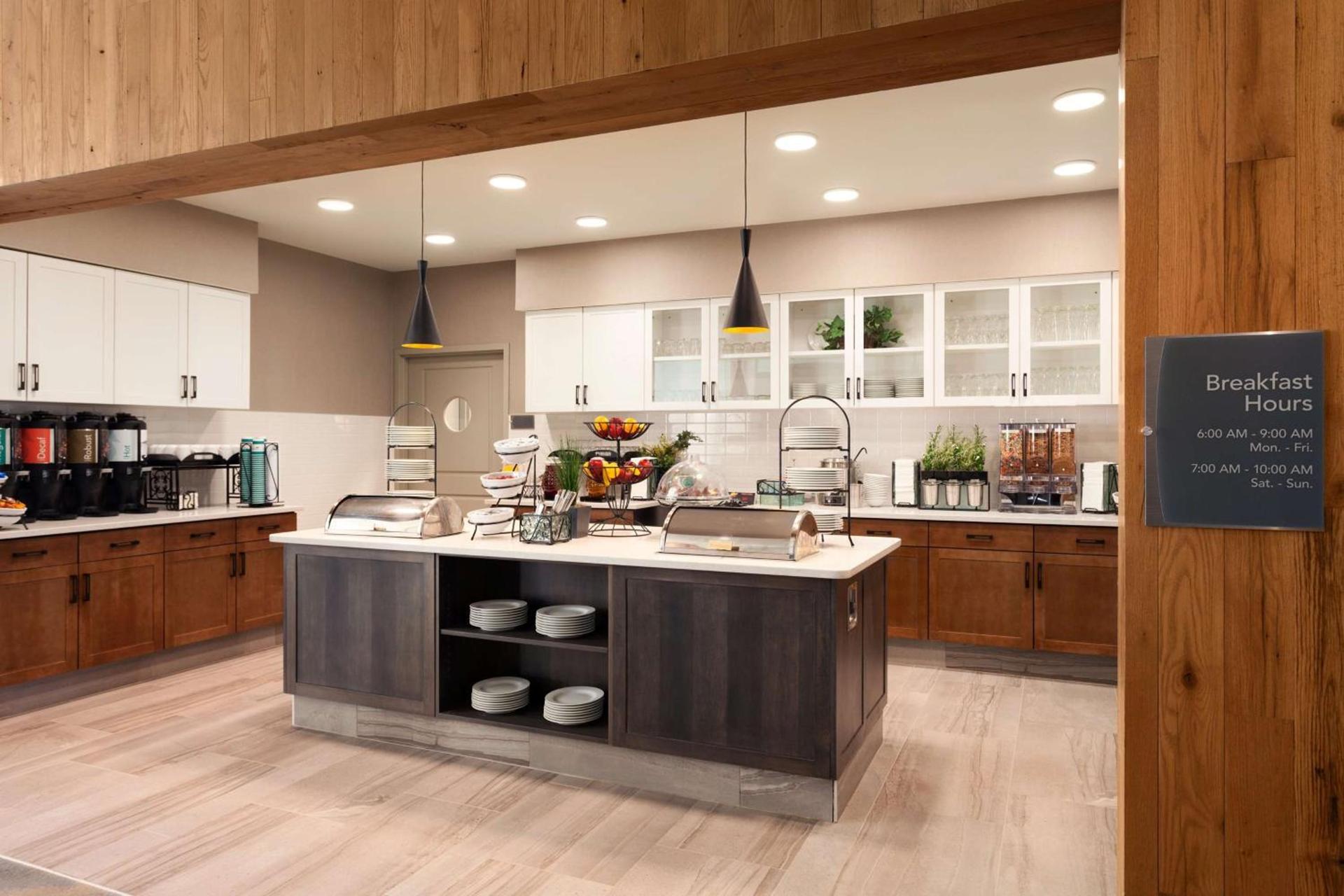 Homewood Suites by Hilton Syracuse - Carrier Circle photo 8