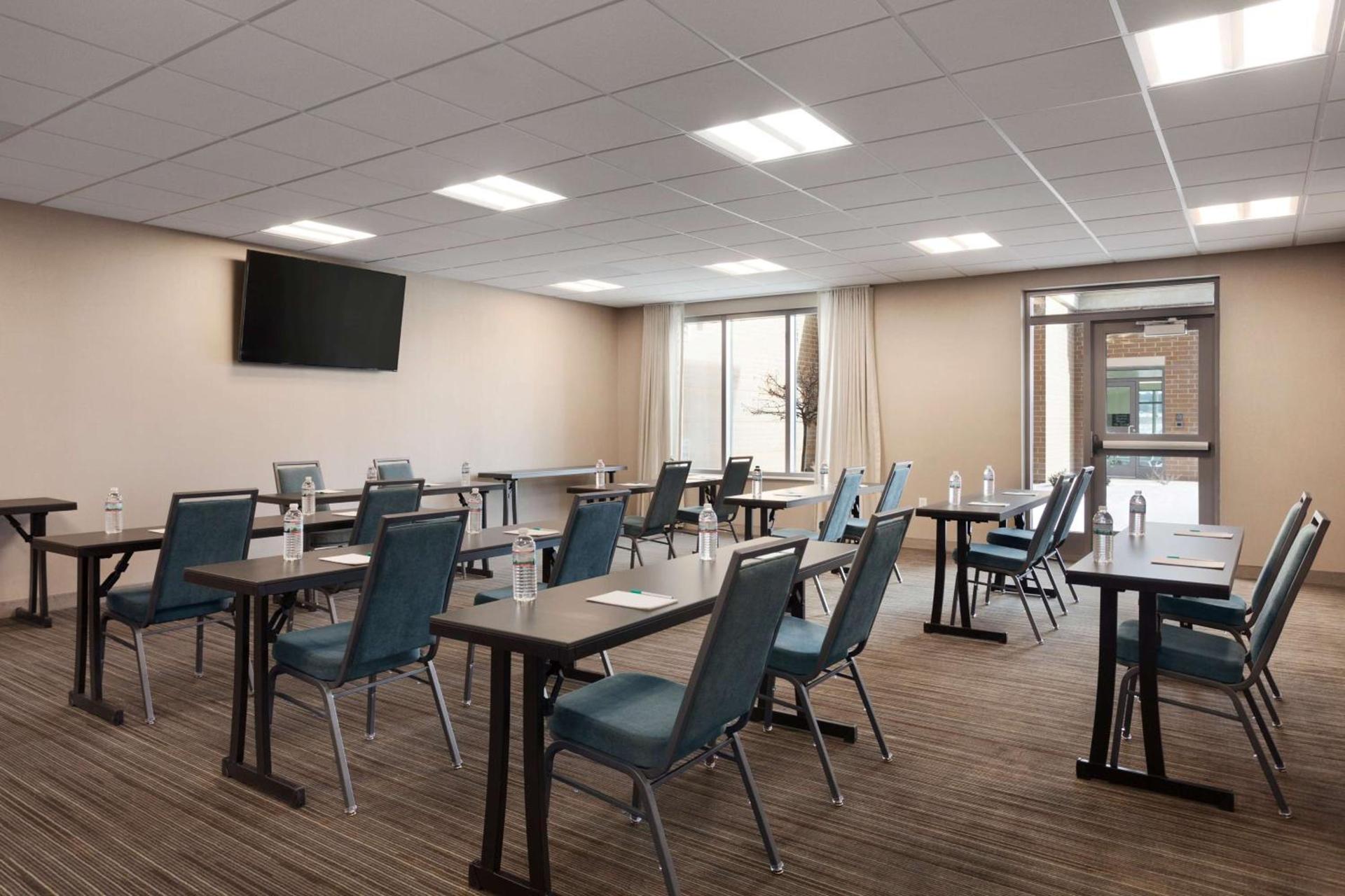 Homewood Suites by Hilton Syracuse - Carrier Circle photo 20