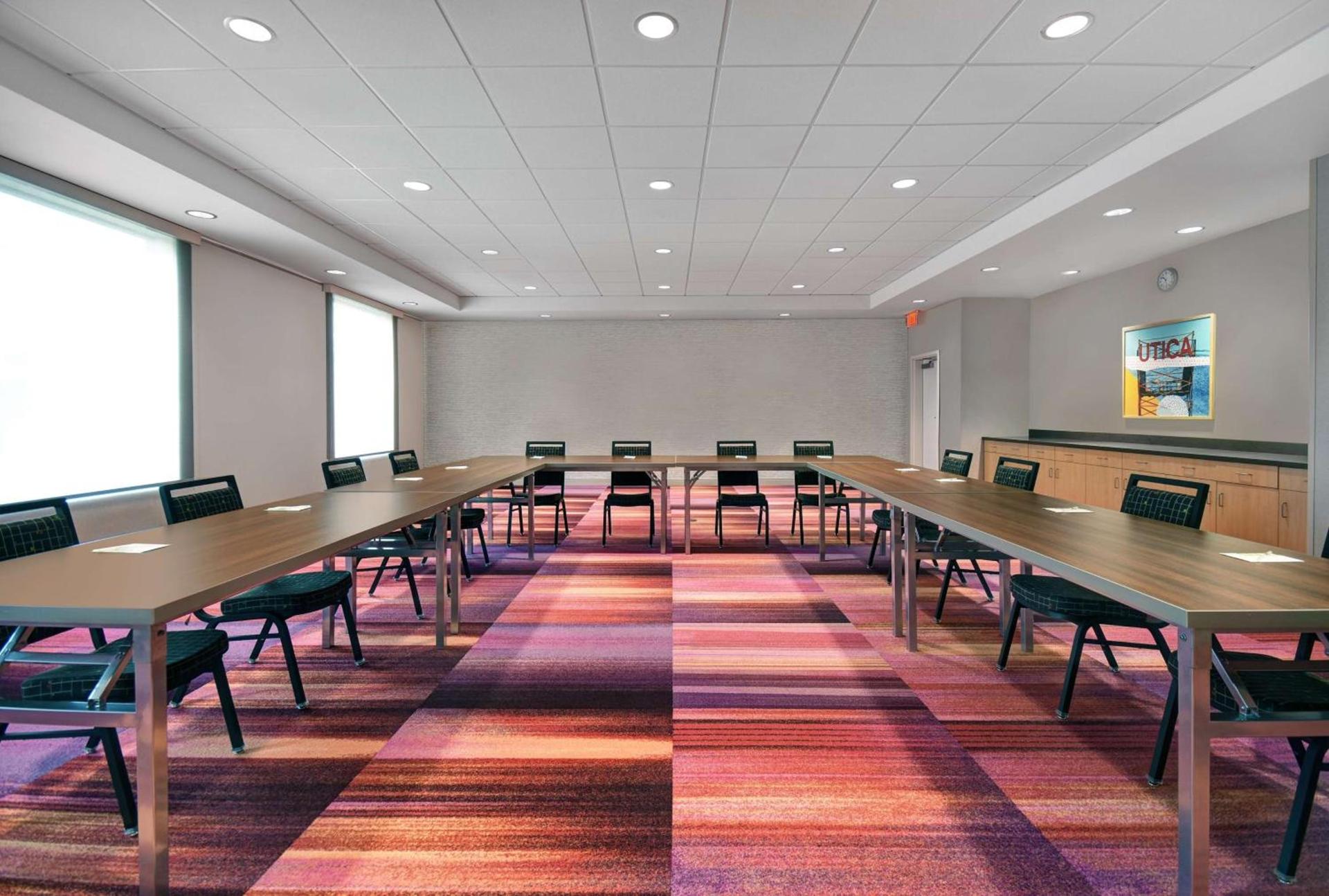 Home2 Suites By Hilton Utica, Ny photo 35