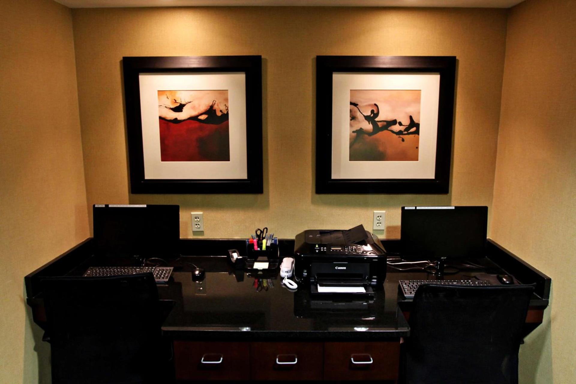 Hampton Inn Tallahassee-Central photo 29
