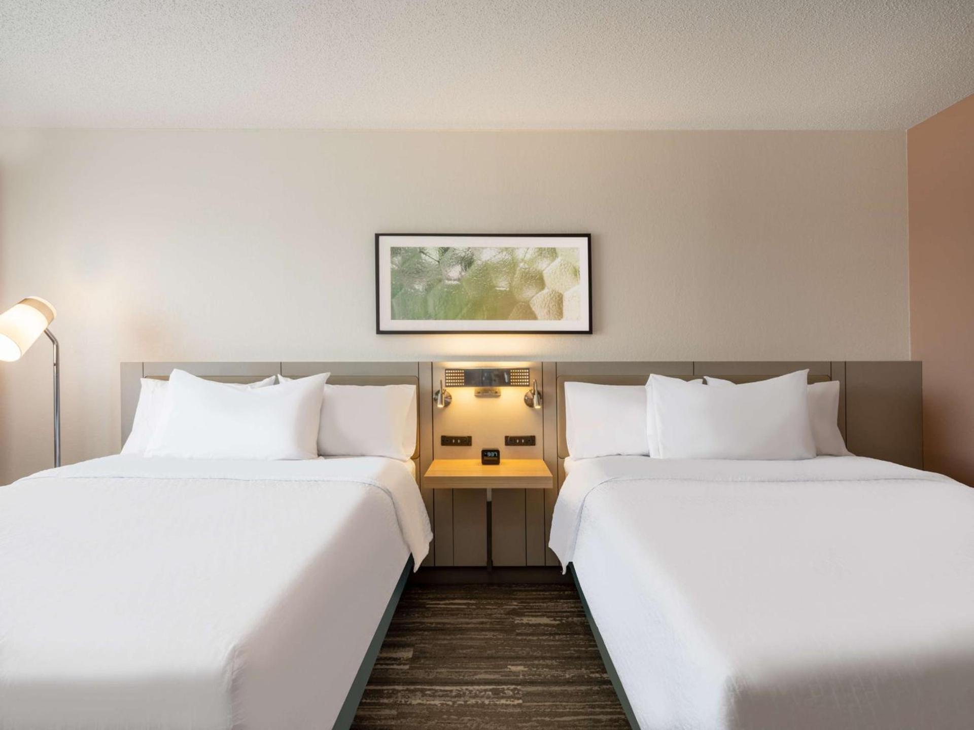 Hilton Garden Inn Toledo Downtown photo 39