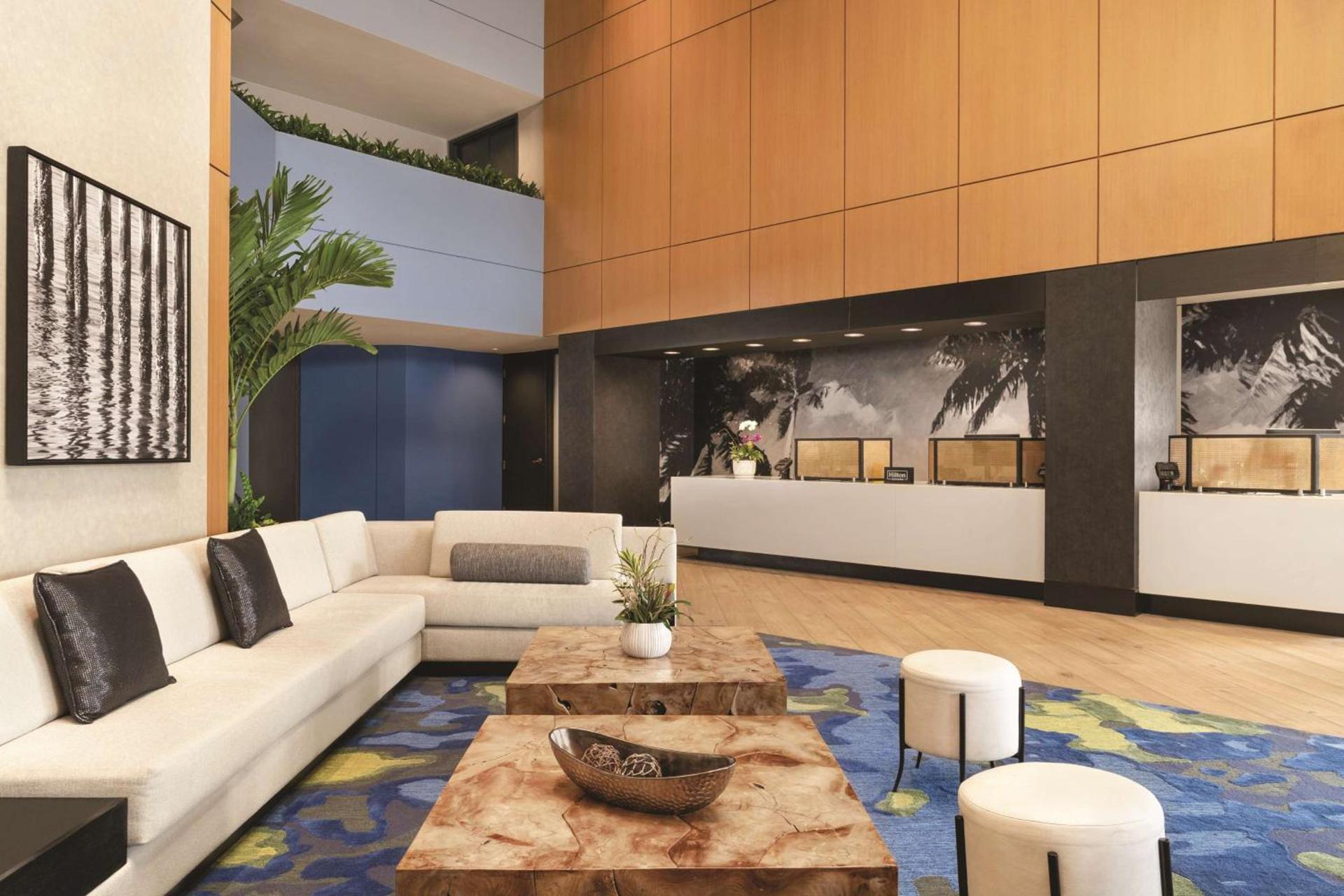 DoubleTree by Hilton Tampa Rocky Point Waterfront photo 6