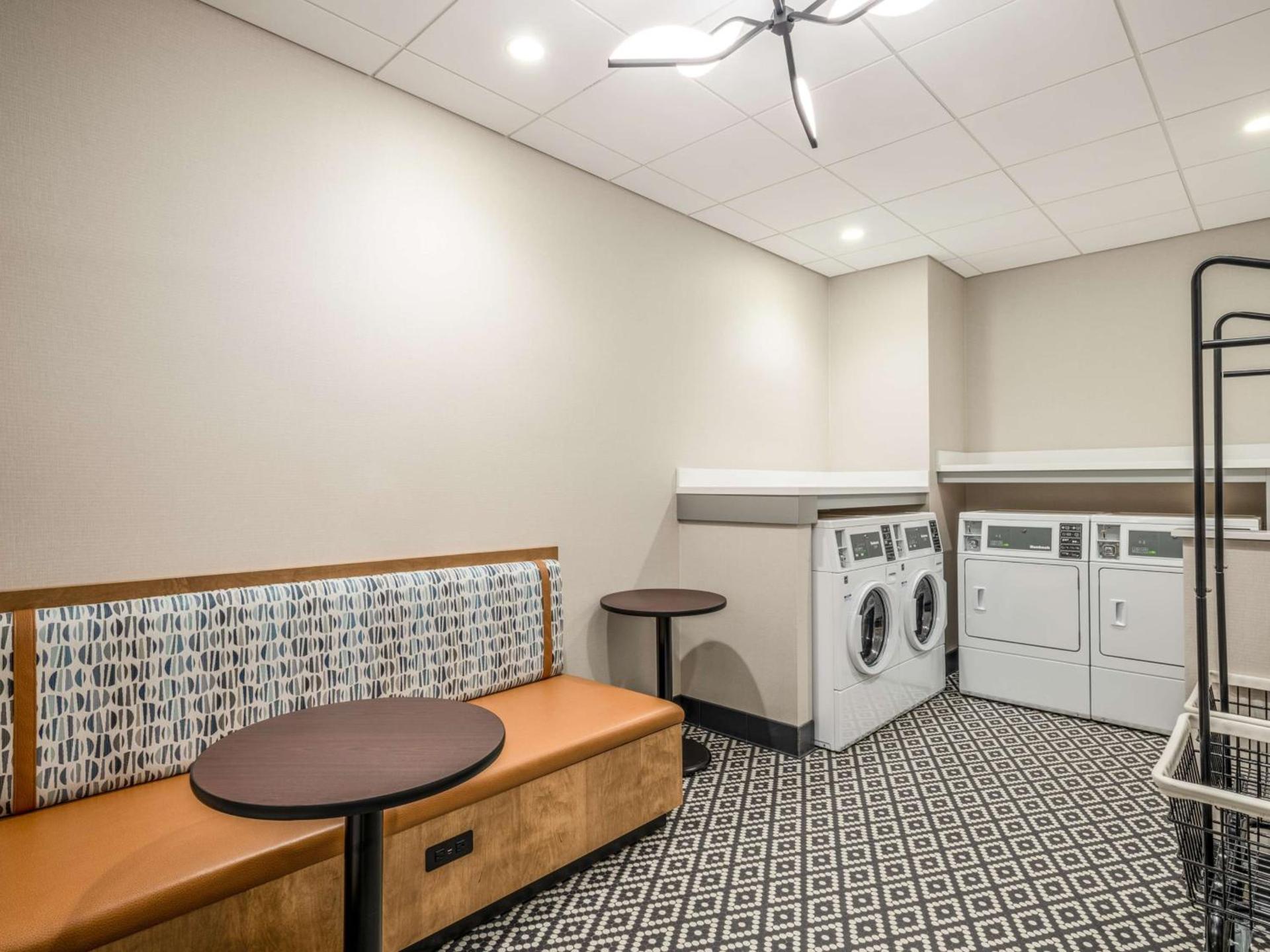 Hilton Garden Inn Toledo Downtown photo 31