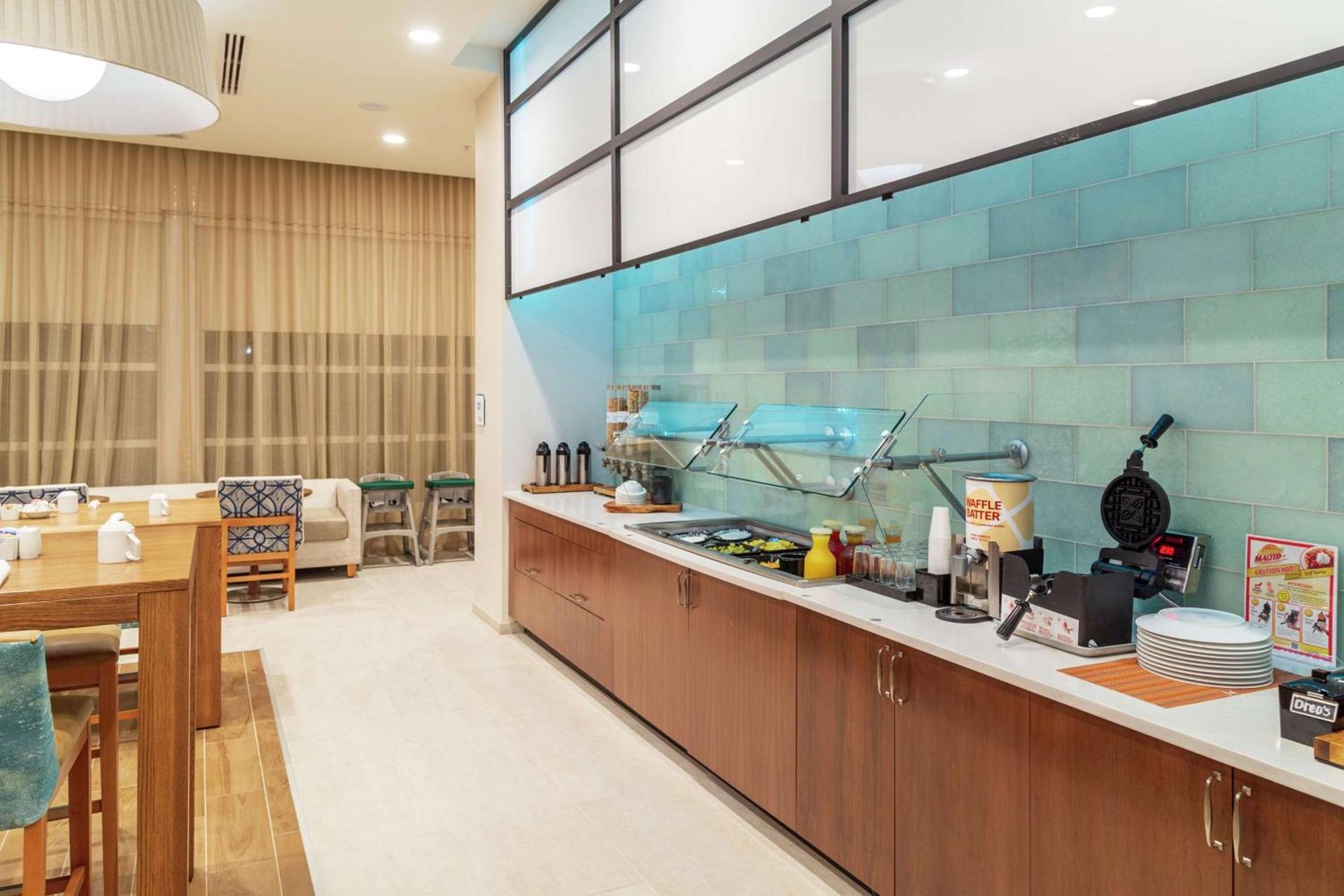Hilton Garden Inn Tampa - Wesley Chapel photo 28