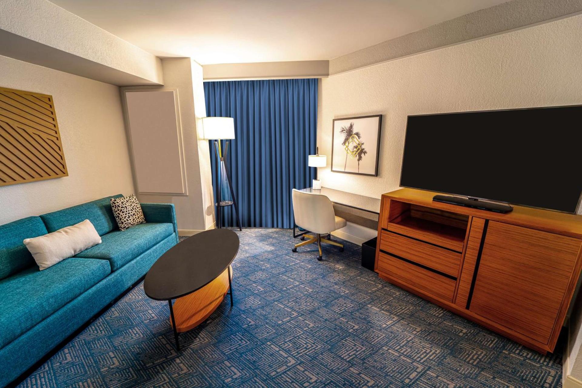 DoubleTree by Hilton Tampa Rocky Point Waterfront photo 51