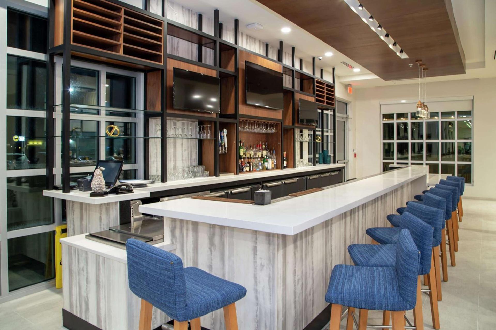 Hilton Garden Inn Tampa - Wesley Chapel photo 14