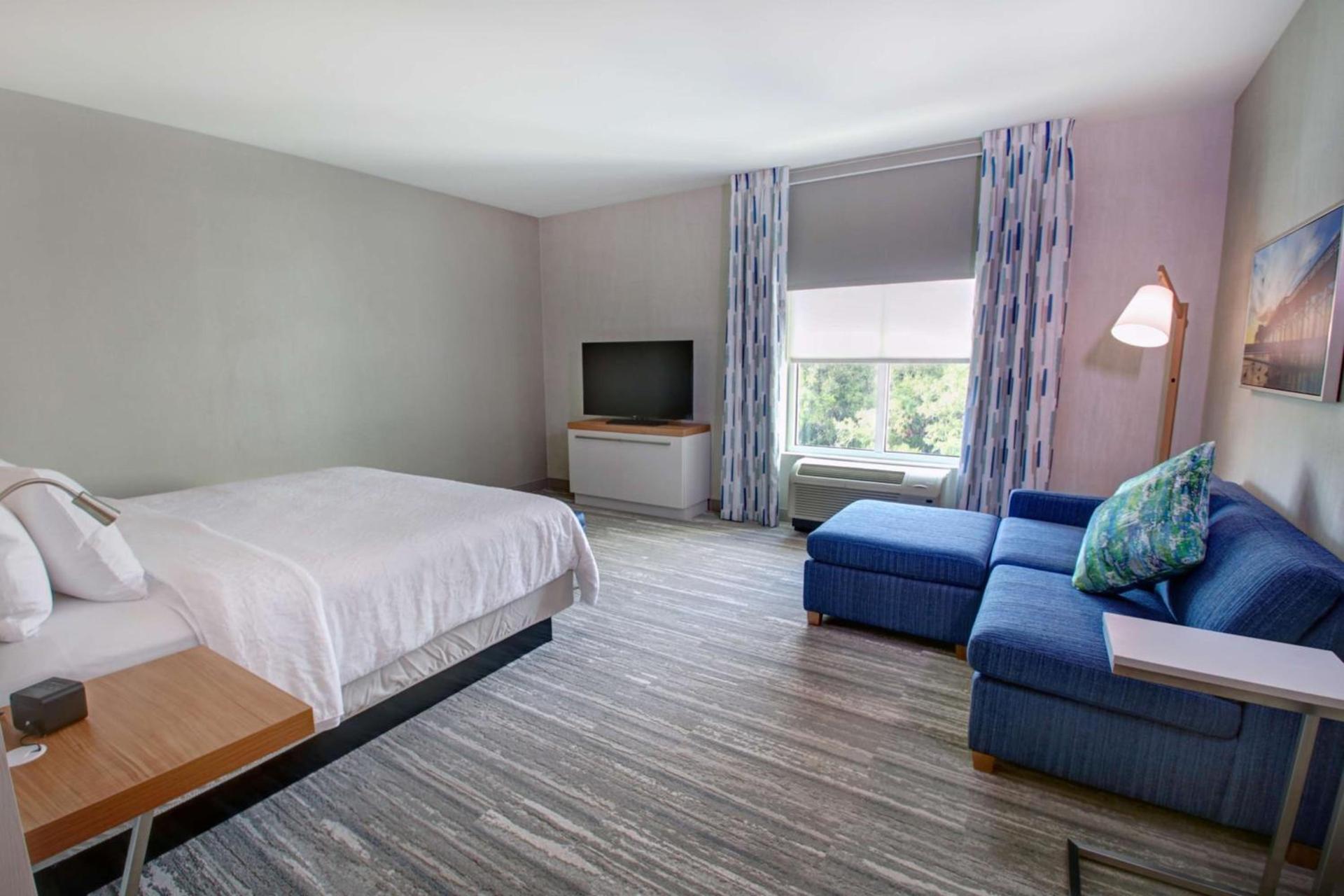 Hilton Garden Inn Tampa - Wesley Chapel photo 18