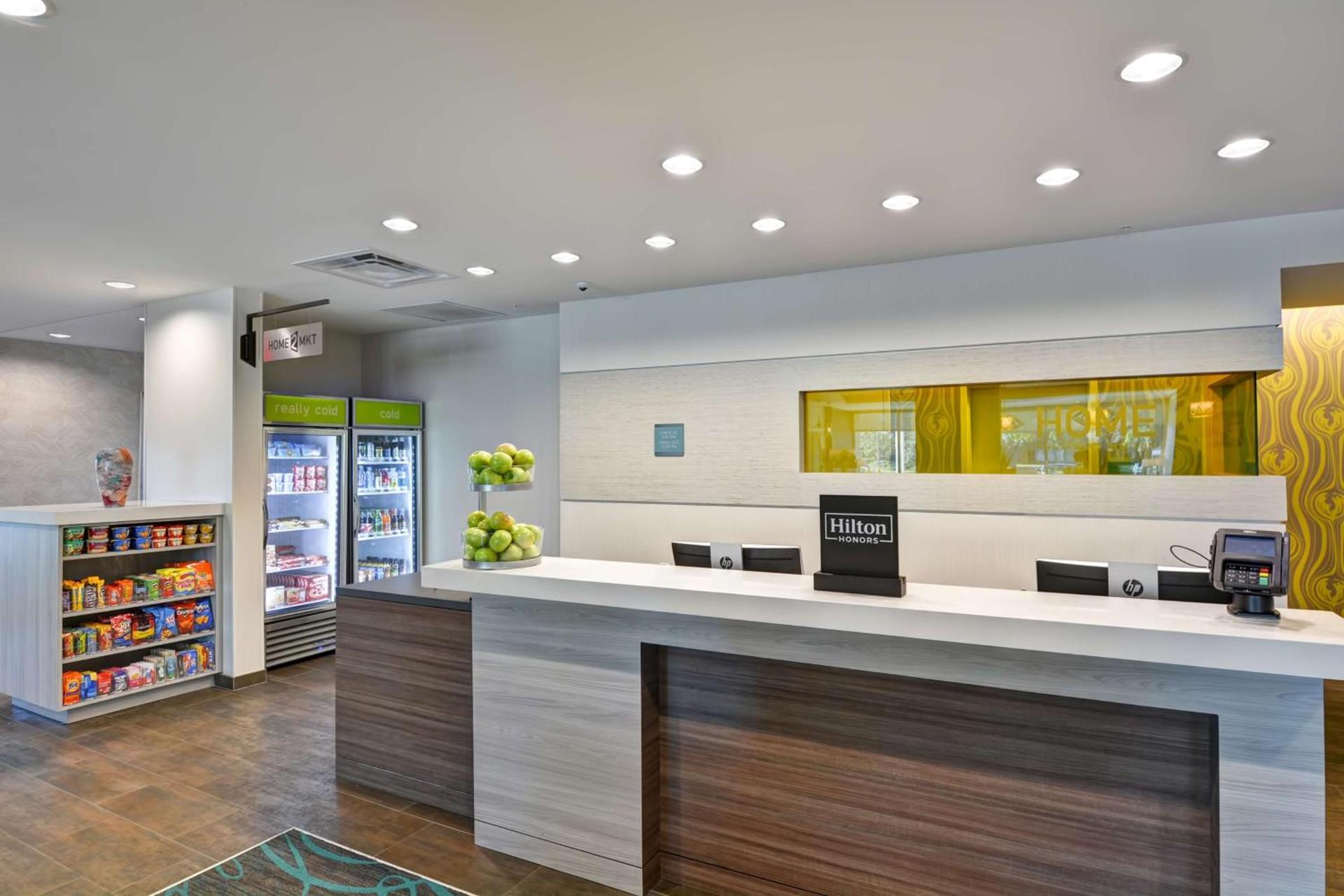 Home2 Suites By Hilton Tampa USF Near Busch Gardens photo 8