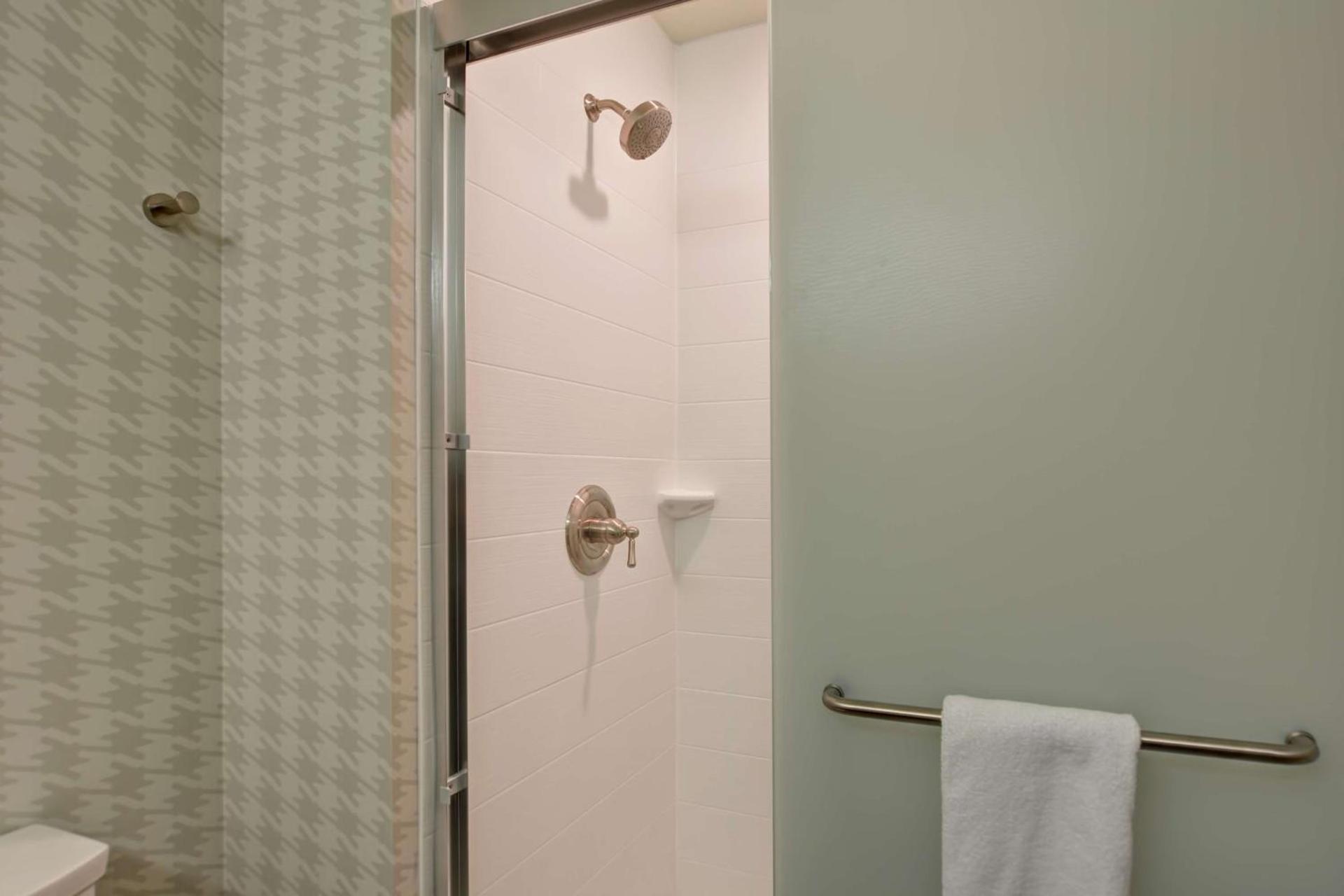 Home2 Suites By Hilton Tampa USF Near Busch Gardens photo 23