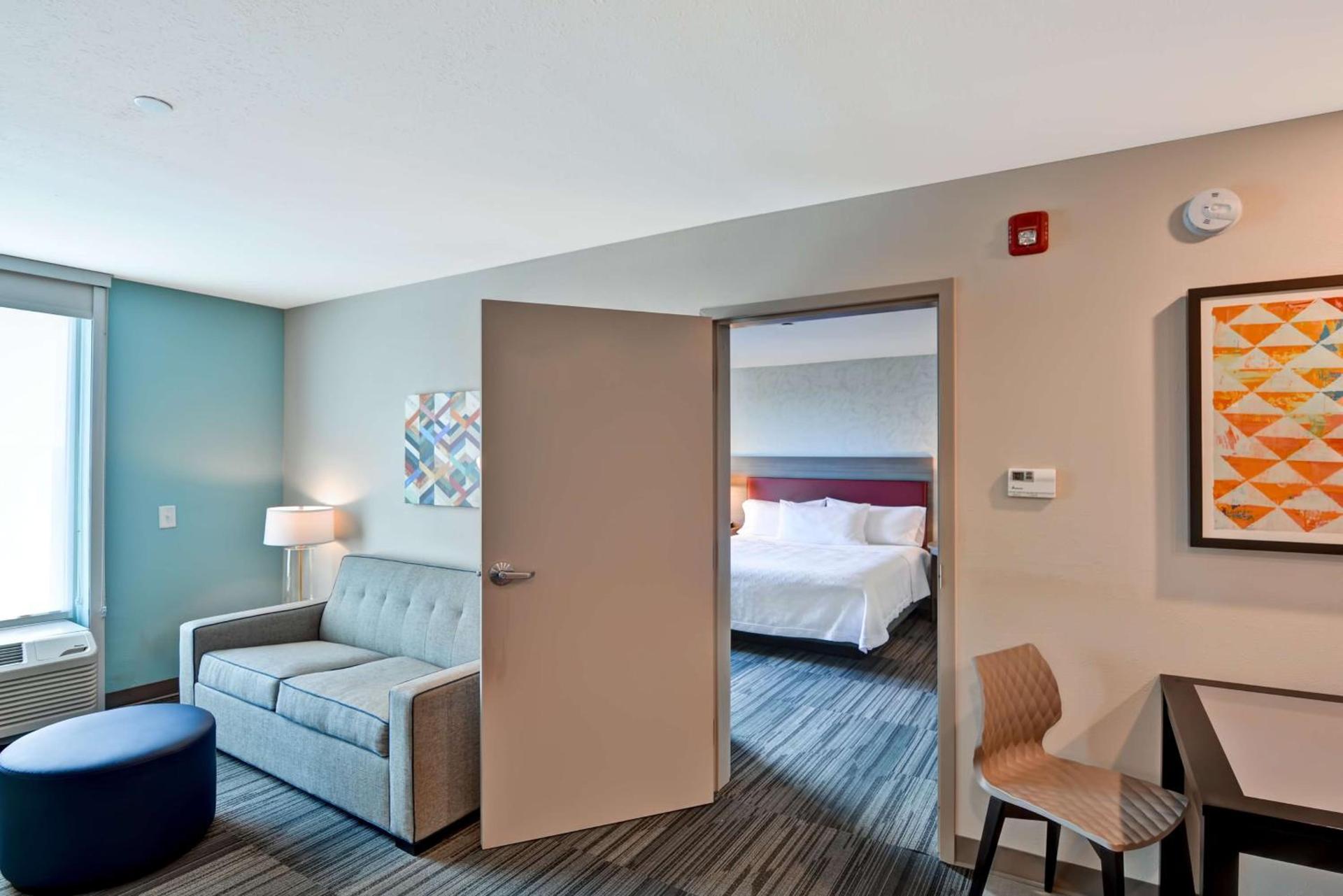 Home2 Suites By Hilton Tampa USF Near Busch Gardens photo 18