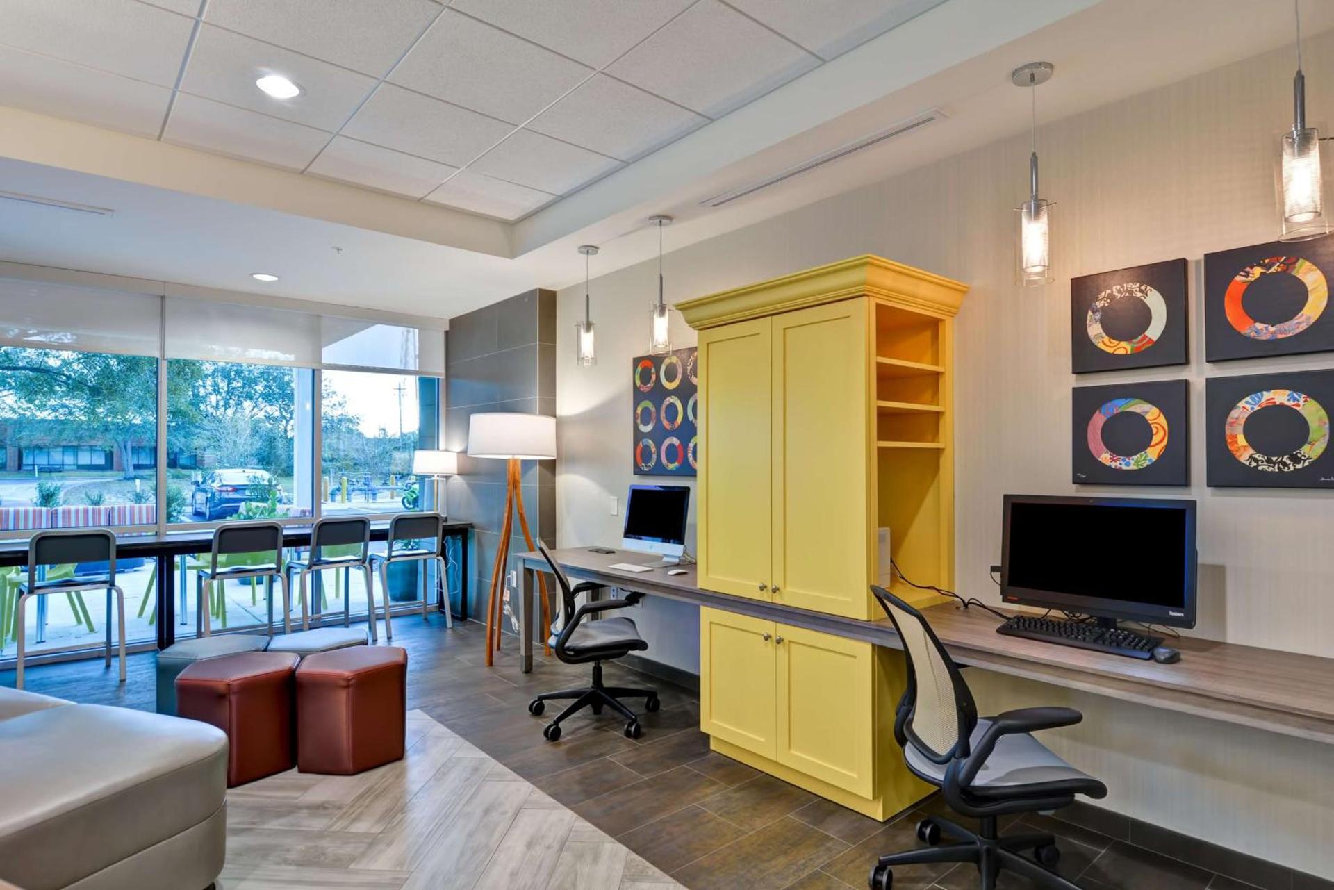 Home2 Suites By Hilton Tampa USF Near Busch Gardens photo 26