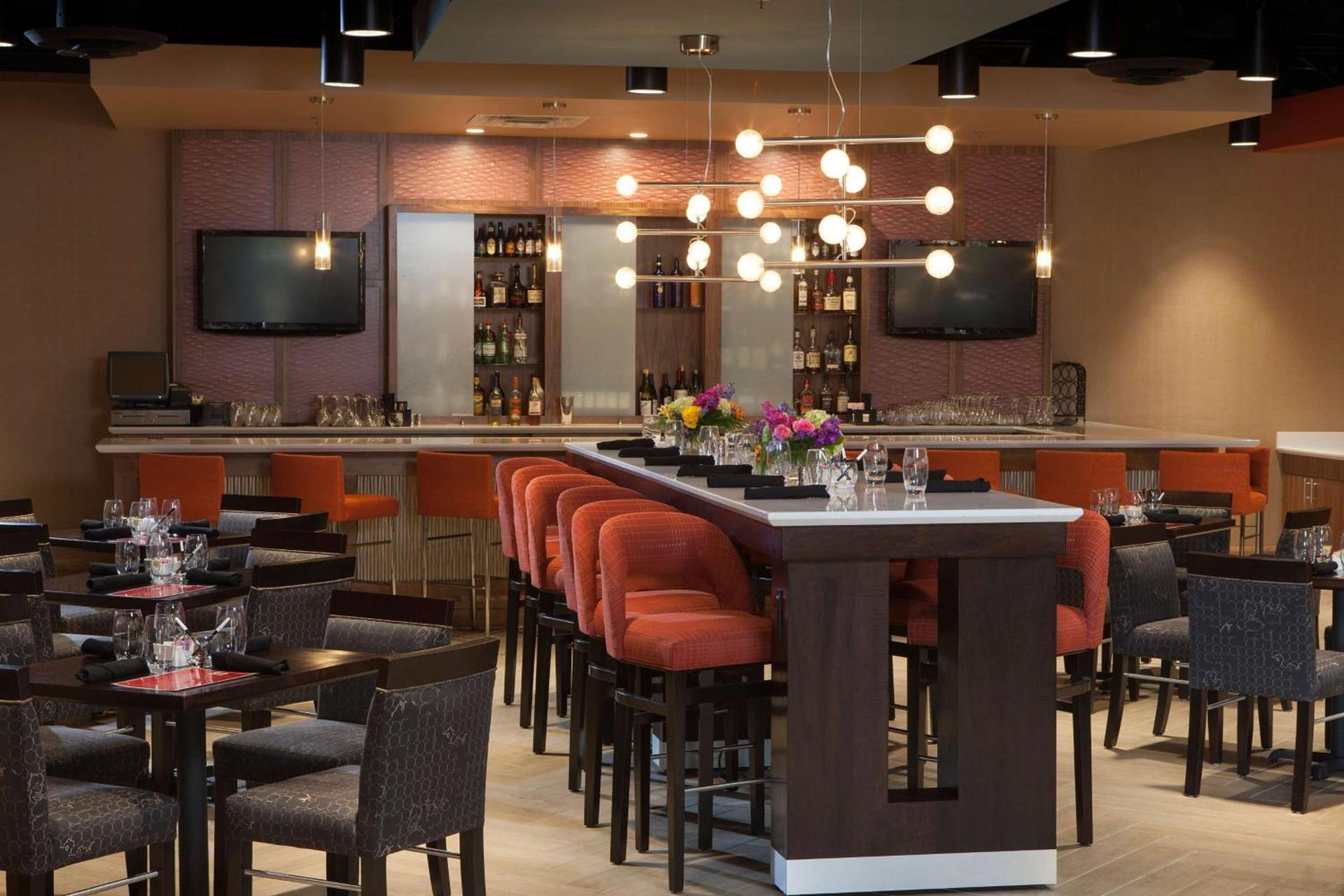 DoubleTree by Hilton Johnson City photo 6