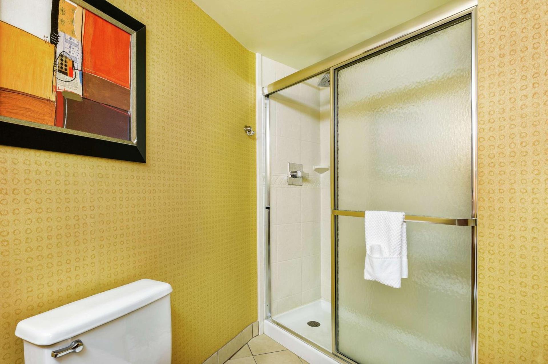 DoubleTree by Hilton Johnson City photo 14