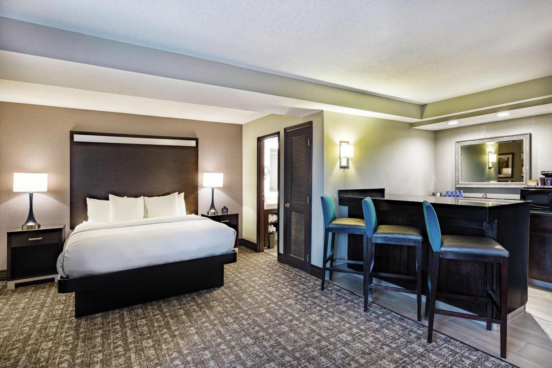 DoubleTree by Hilton Johnson City photo 38