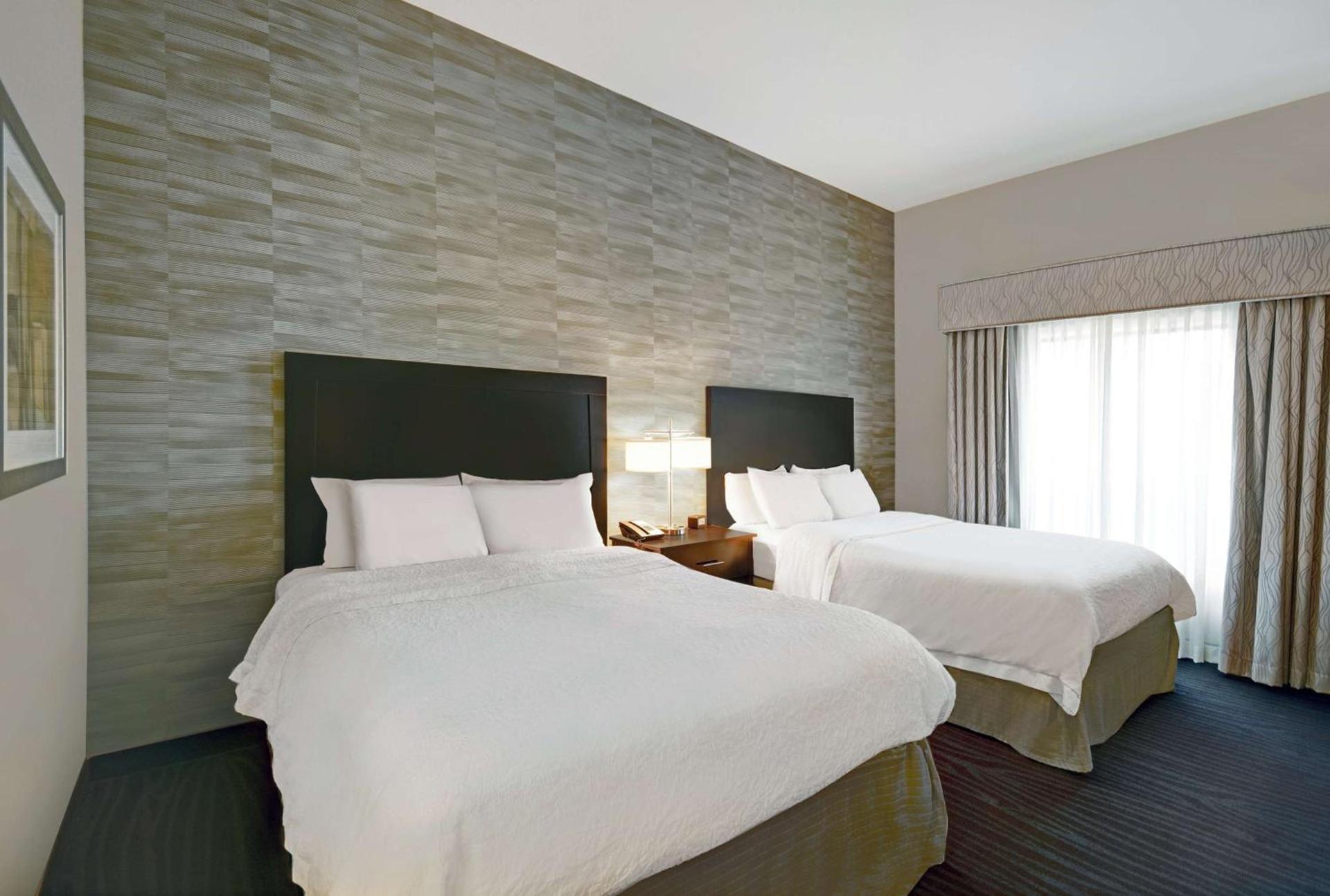 Hampton Inn and Suites Robbinsville photo 18