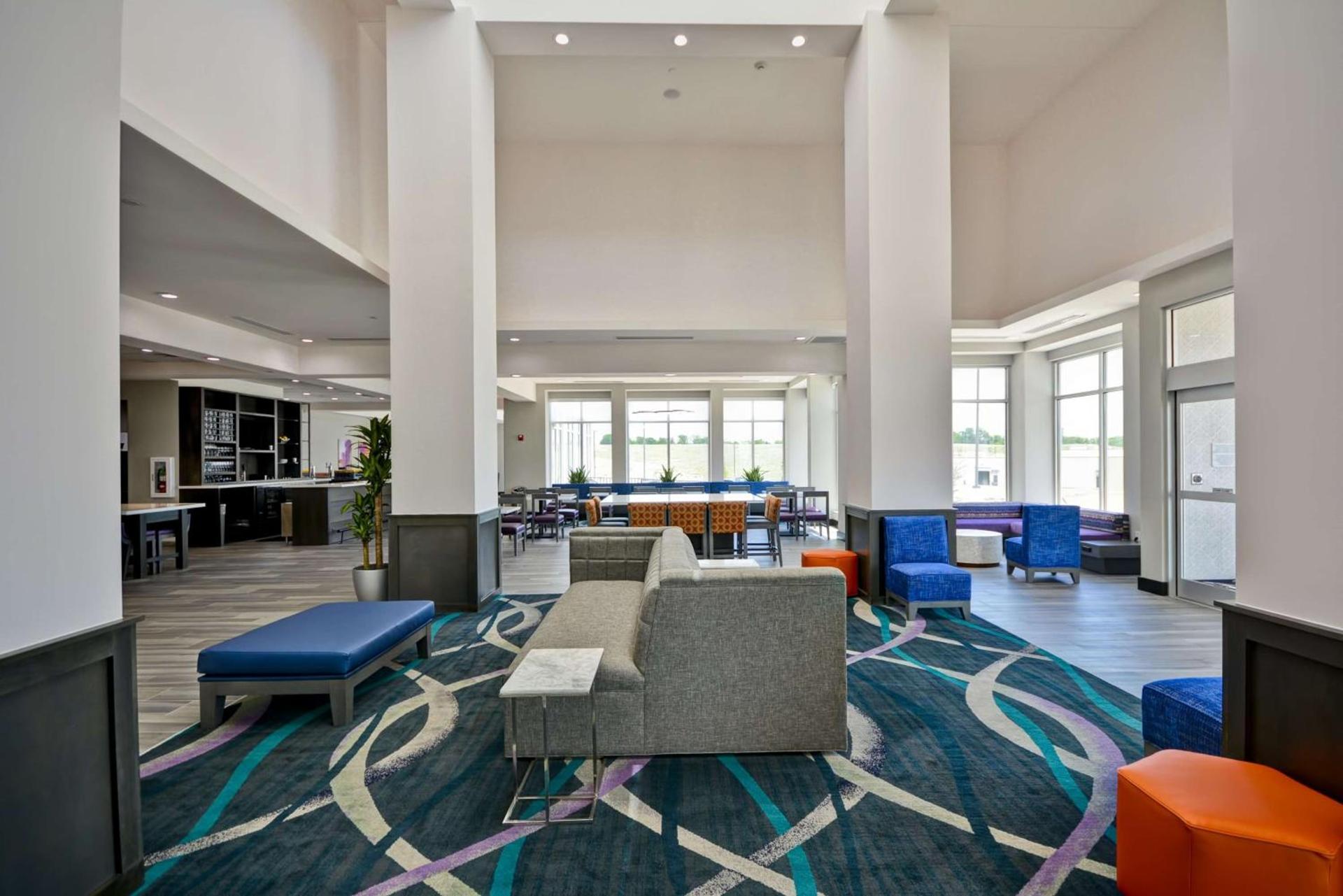 Hilton Garden Inn Tulsa-Broken Arrow, OK photo 7