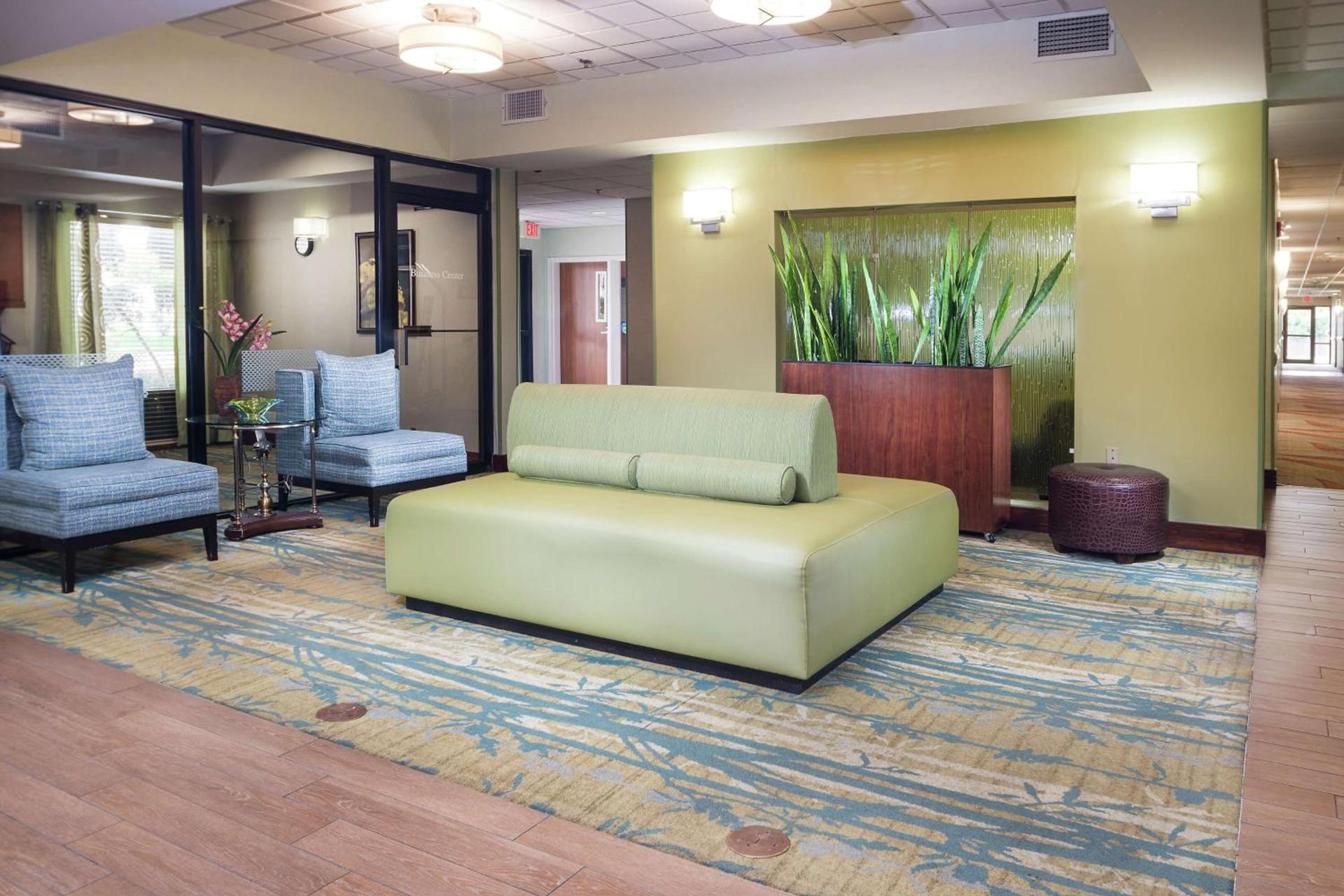 Hampton Inn Tulsa/Broken Arrow photo 2
