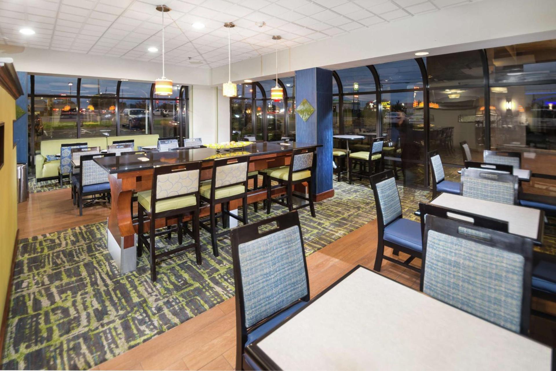 Hampton Inn Tulsa/Broken Arrow photo 14