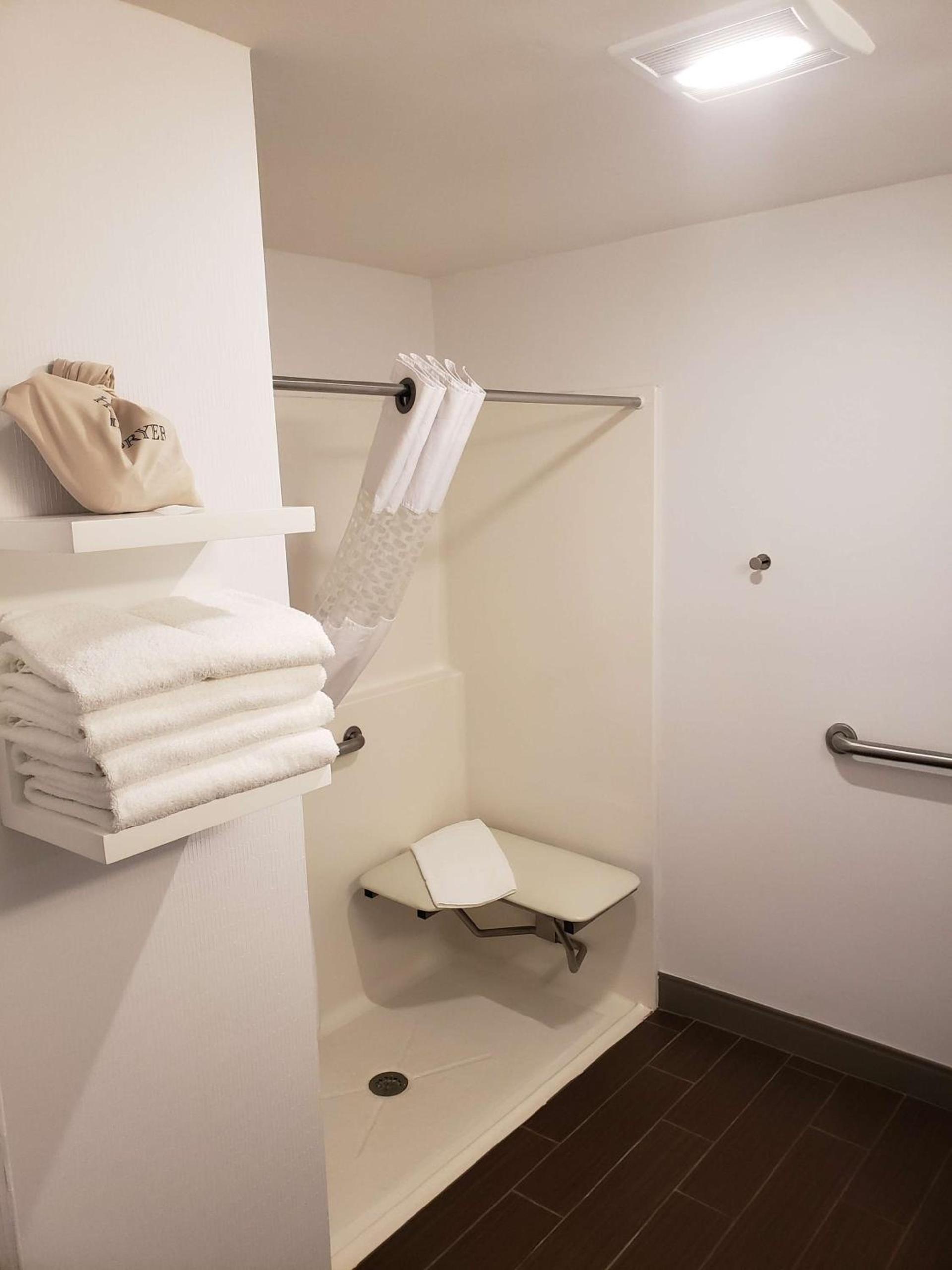 Hampton Inn Tulsa/Broken Arrow photo 18