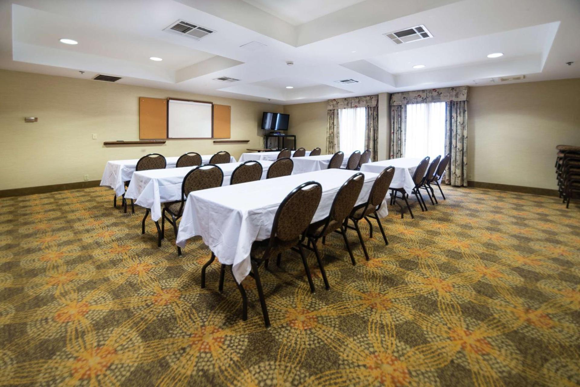 Hampton Inn Tulsa/Broken Arrow photo 36