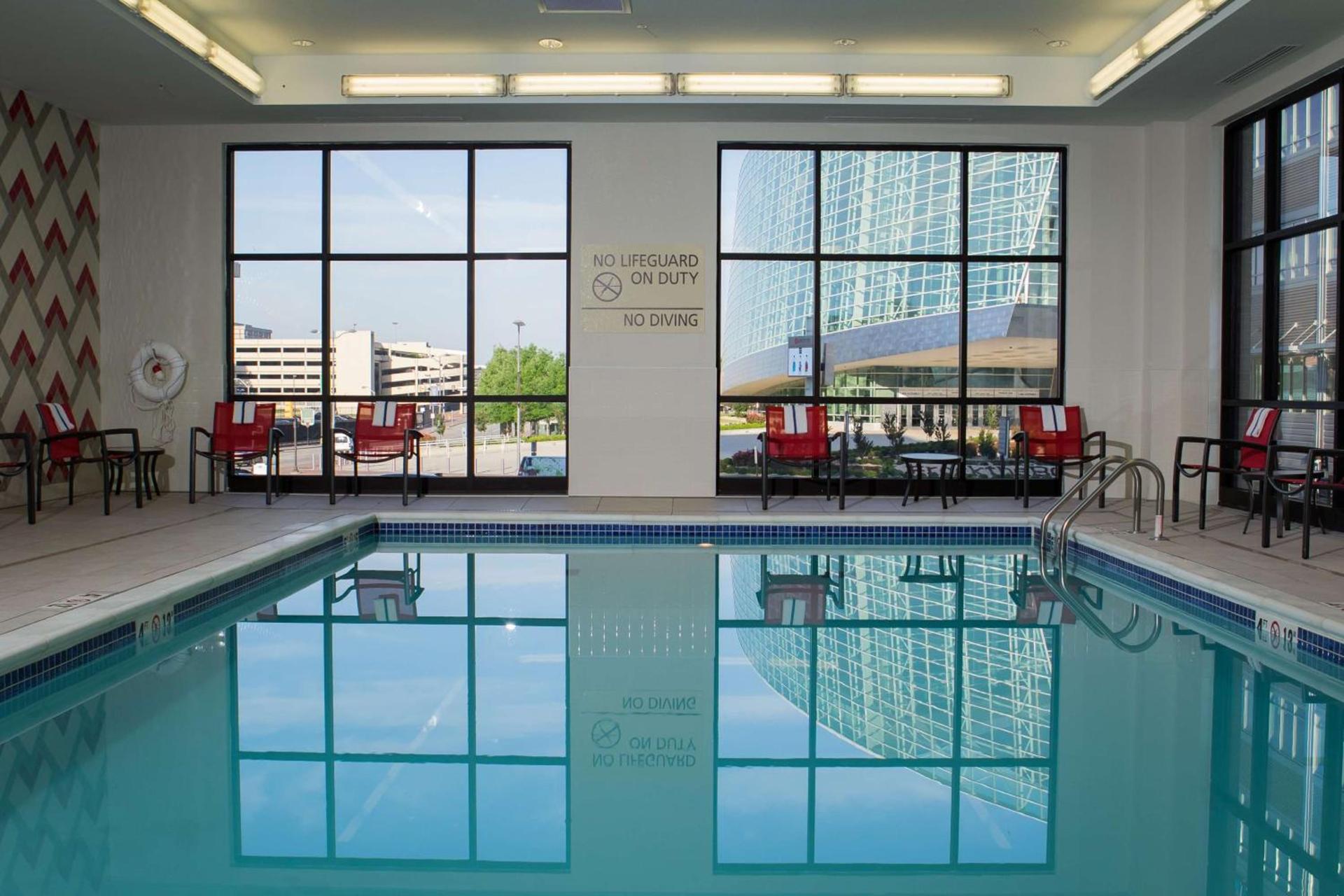 Hampton Inn & Suites Tulsa Downtown, Ok photo 9