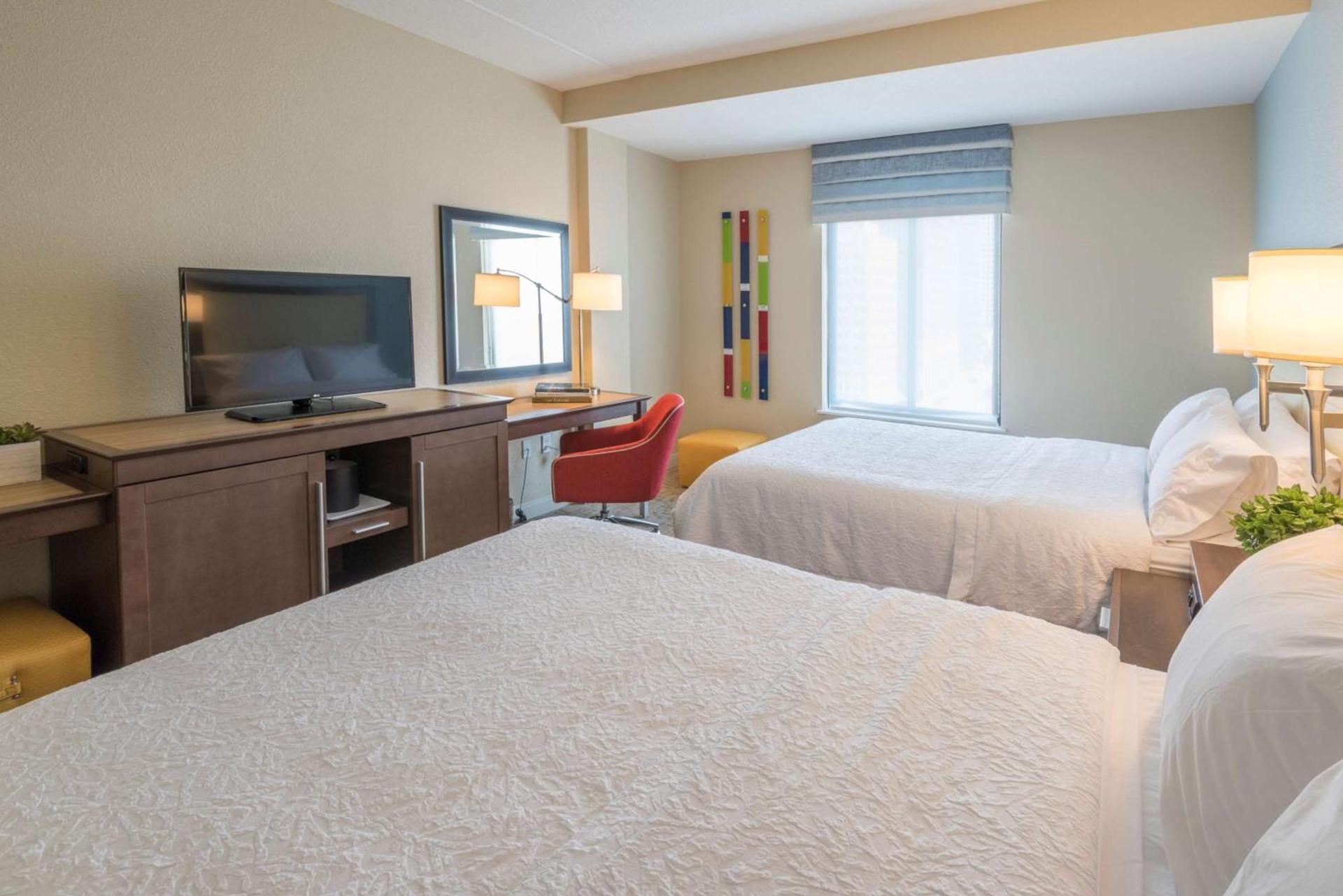 Hampton Inn & Suites Tulsa Downtown, Ok photo 24