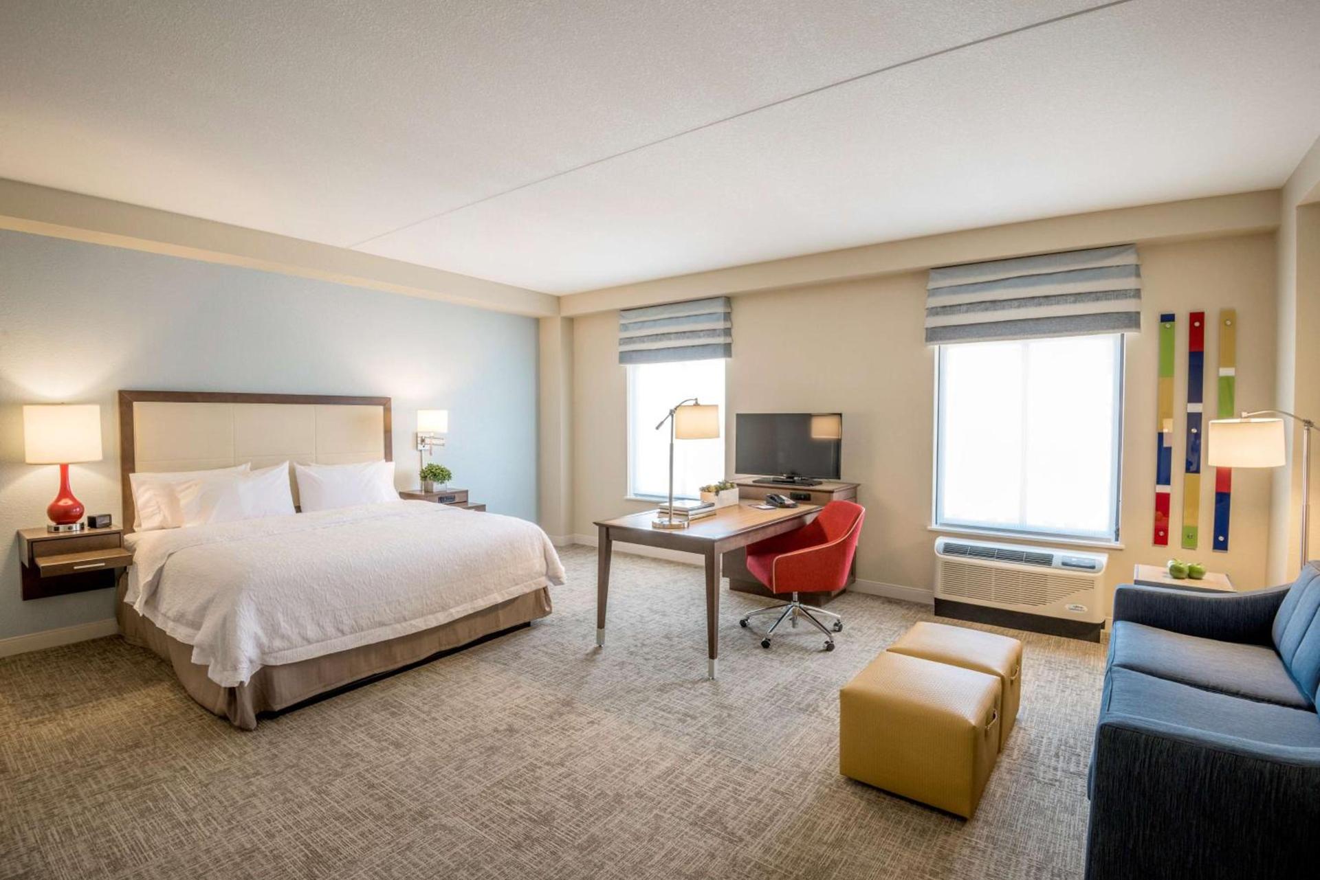 Hampton Inn & Suites Tulsa Downtown, Ok photo 28