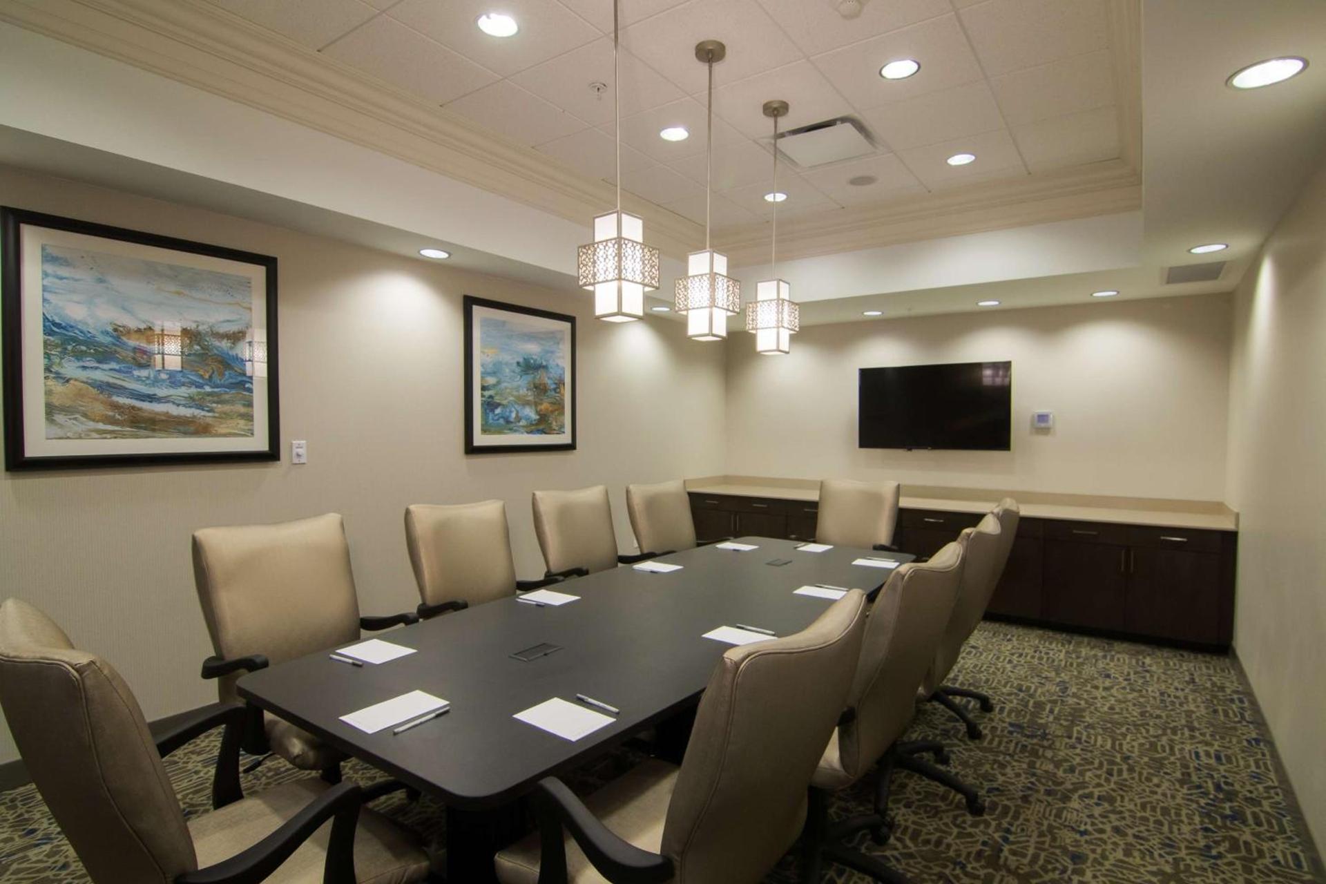 Hampton Inn & Suites Tulsa Downtown, Ok photo 32