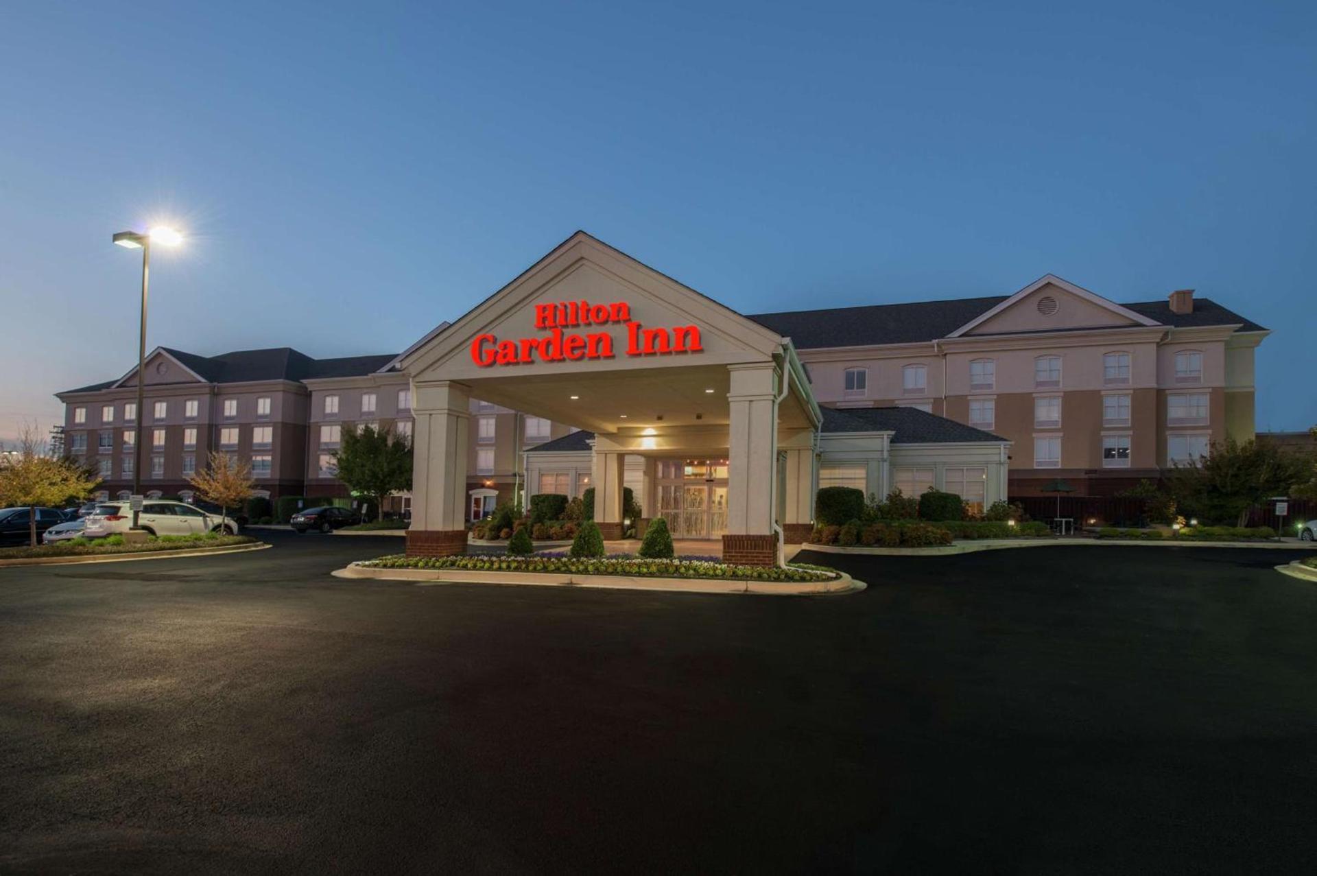 Hilton Garden Inn Tupelo photo 2