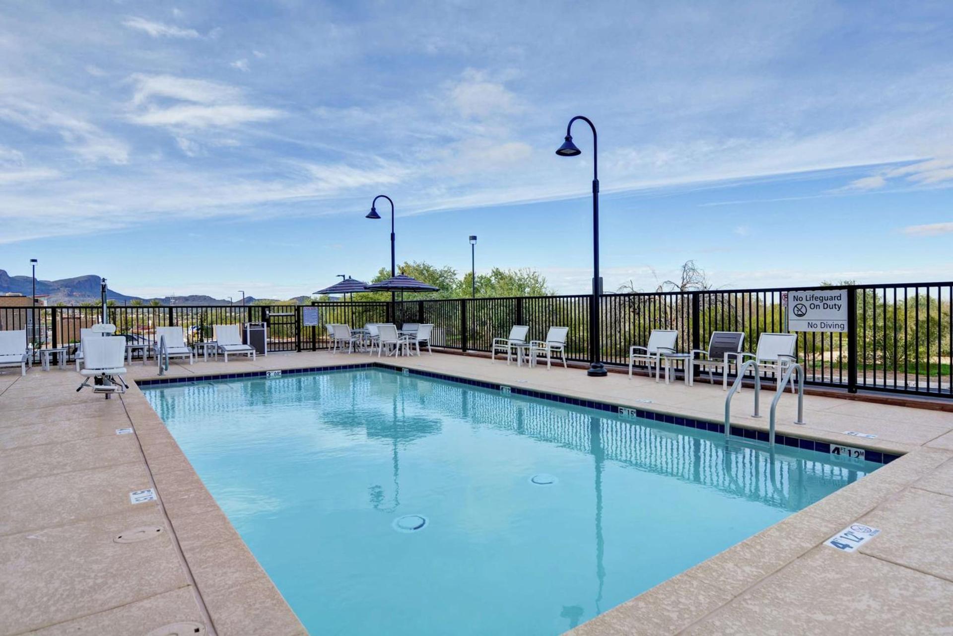 Hampton Inn & Suites Tucson Marana photo 2