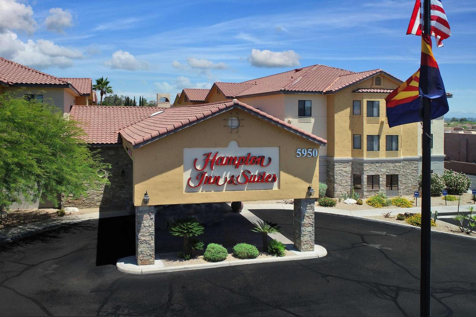 Hampton Inn & Suites Tucson Mall photo 2
