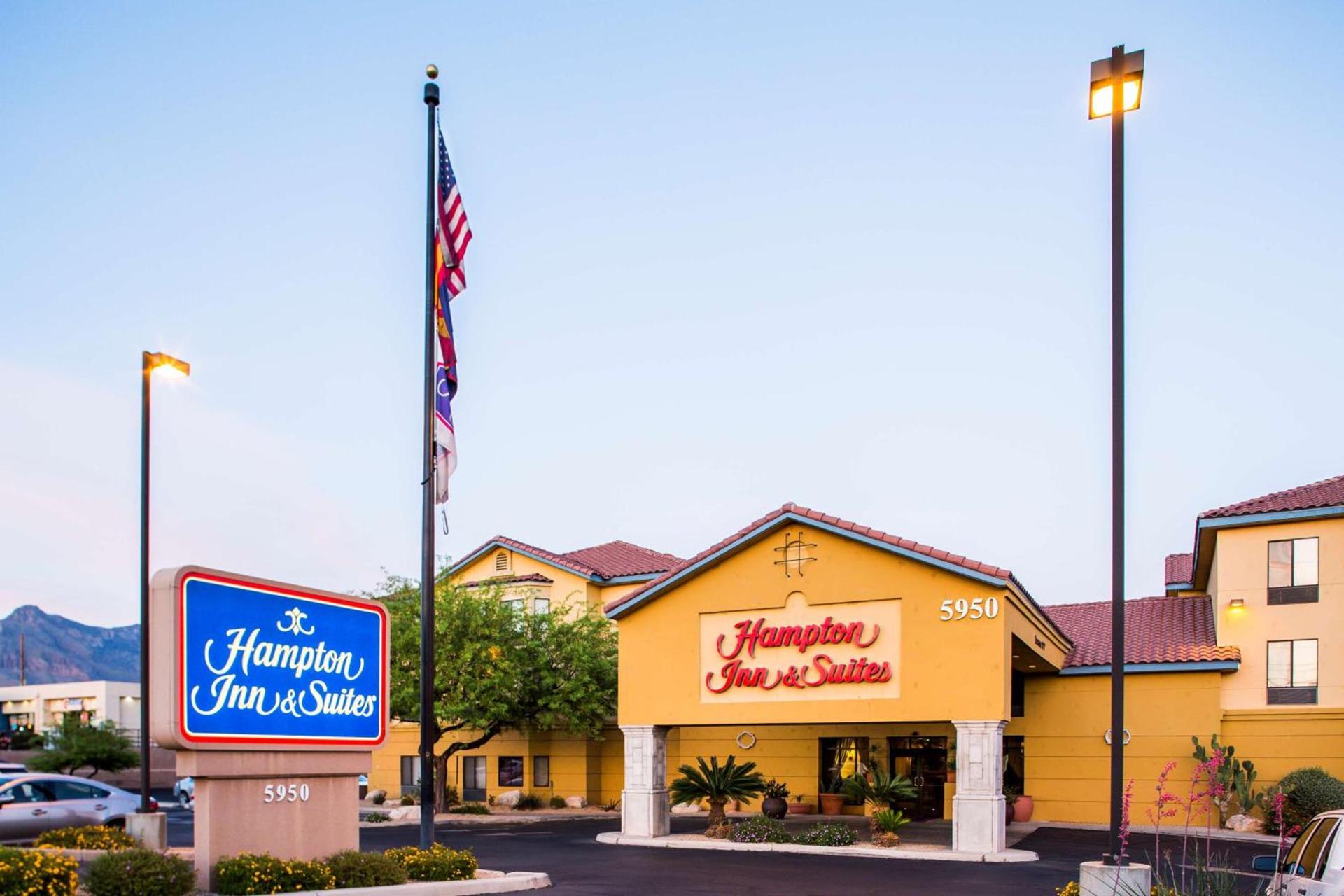 Hampton Inn & Suites Tucson Mall photo 5