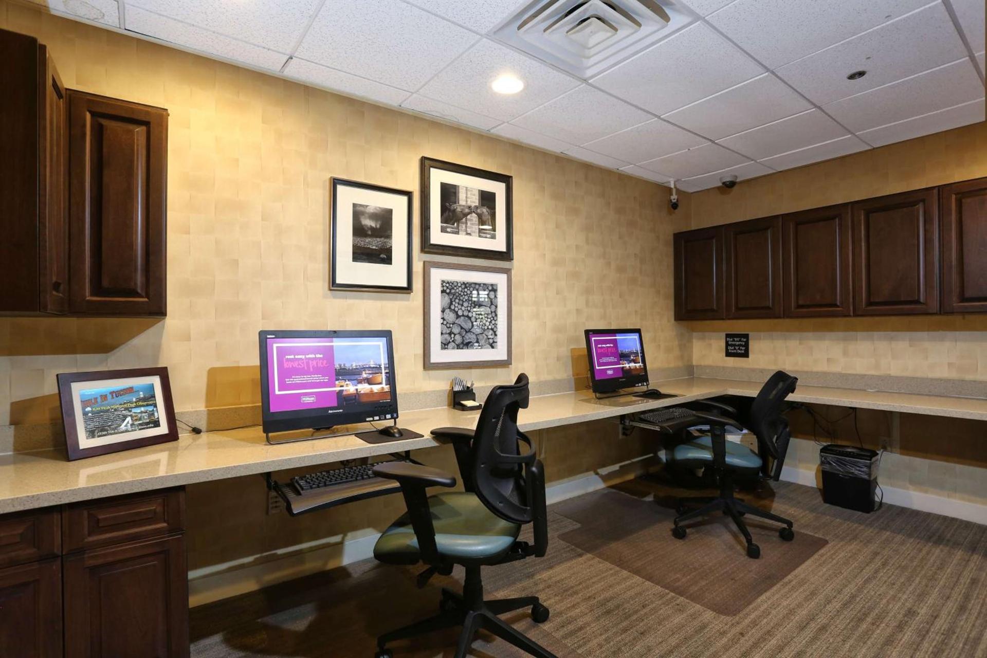 Hampton Inn & Suites Tucson Mall photo 42