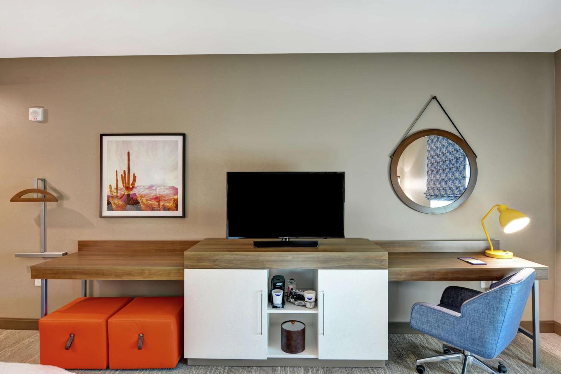 Hampton Inn Suites Tucson Tech Park photo 15