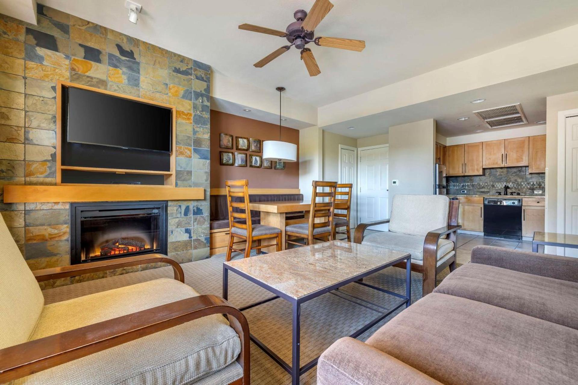 Hilton Vacation Club Lake Tahoe Resort South photo 37