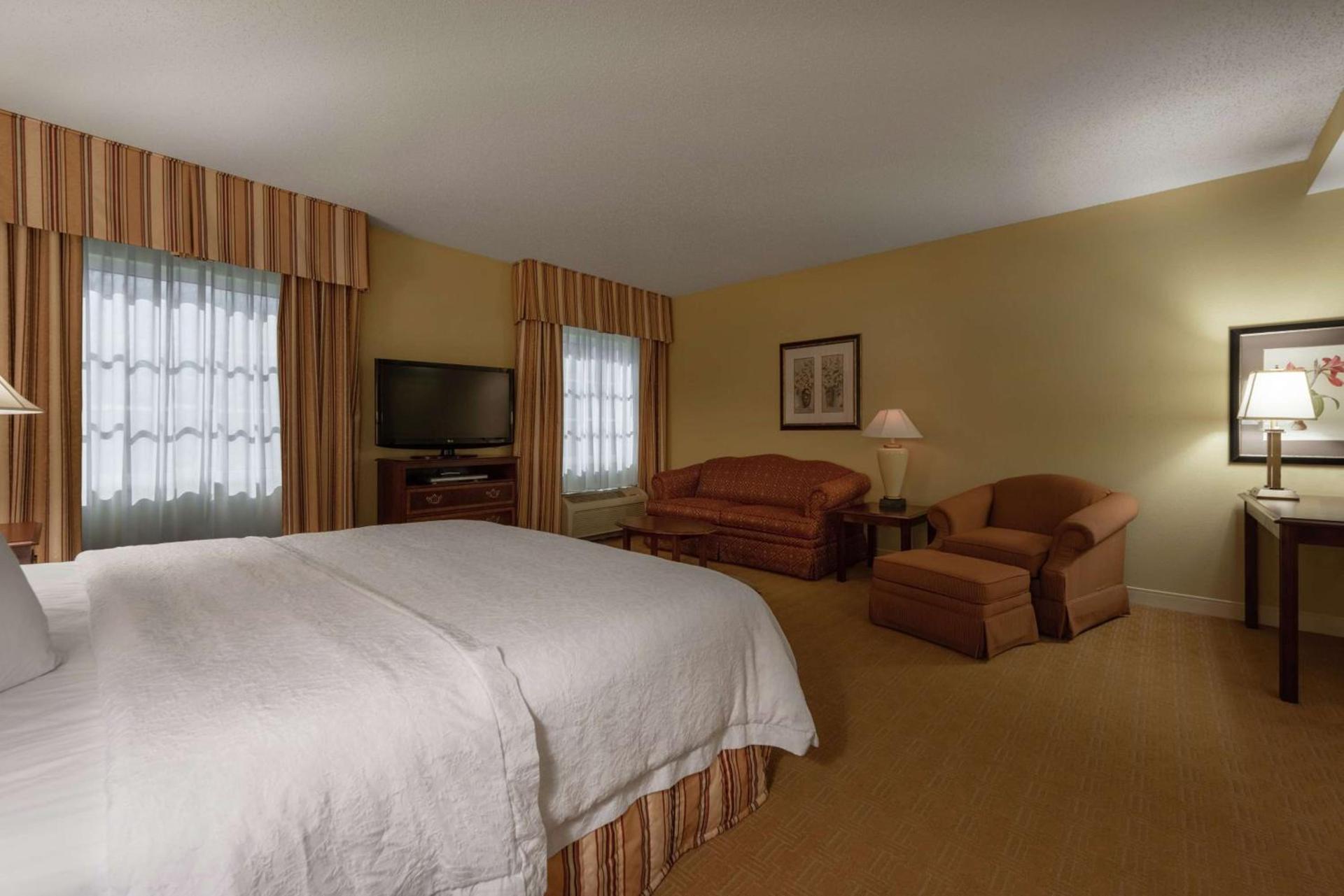 Hampton Inn & Suites - Vicksburg photo 49