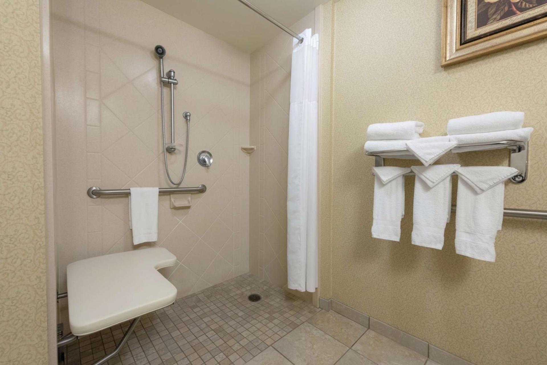 Hampton Inn & Suites - Vicksburg photo 56